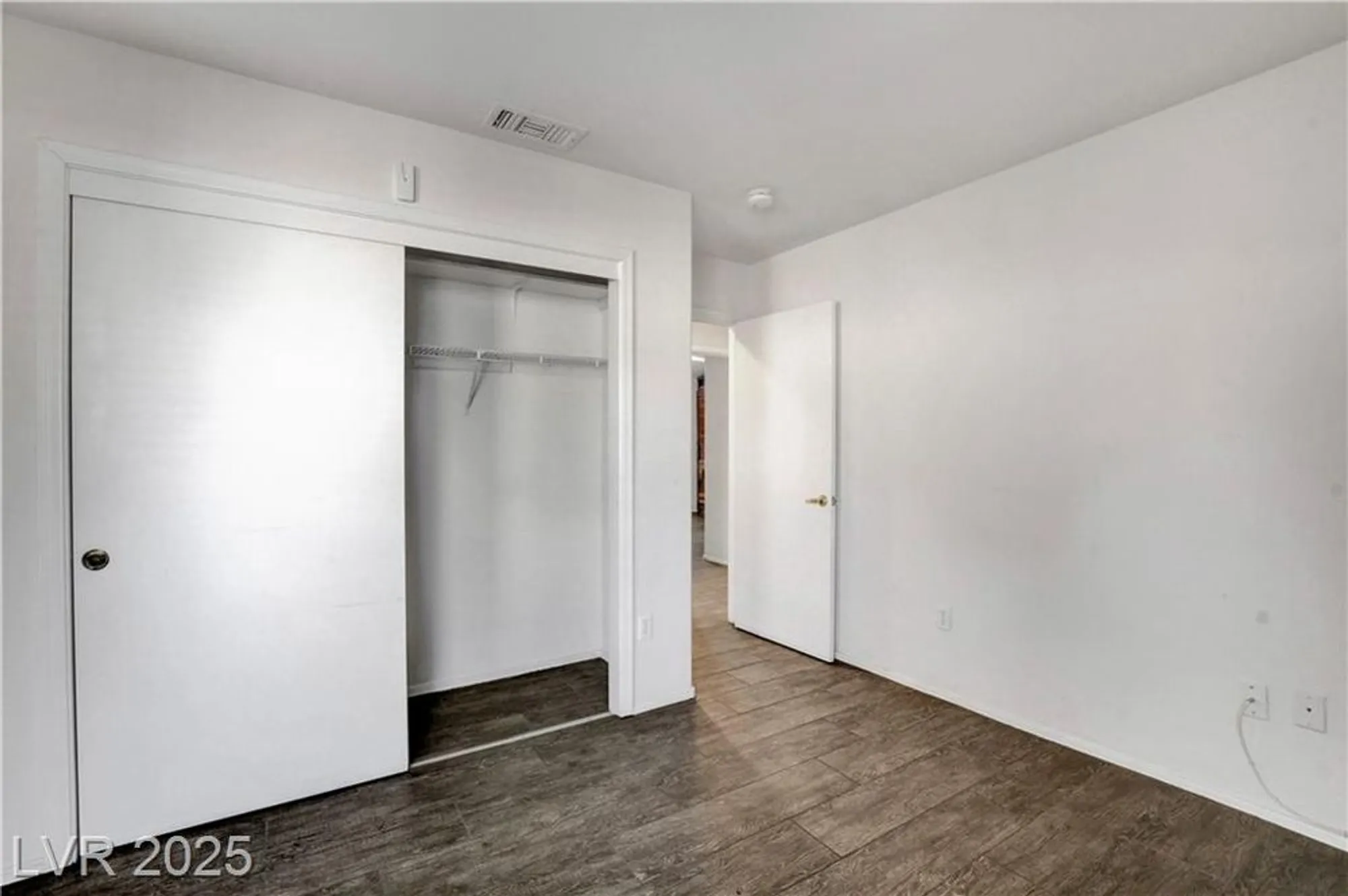 Property Slideshow image 38 of 58 | 9929 hemet dr, Las Vegas, NV, 89134