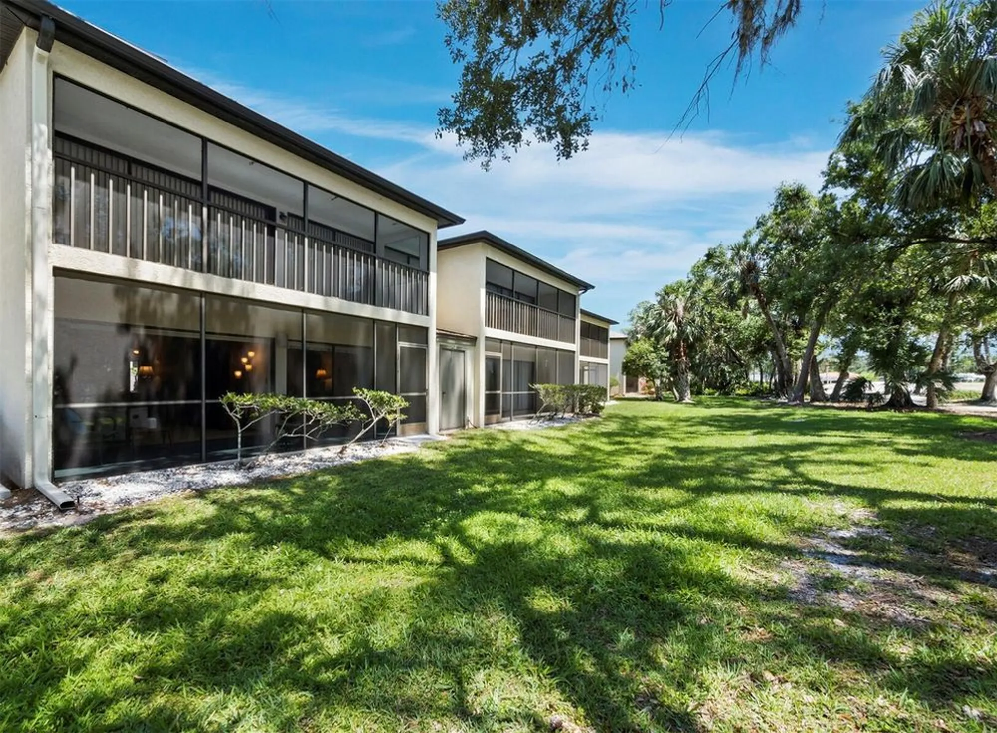 Property Slideshow image 37 of 67 | 6110 country club way 102, Sarasota, FL, 34243