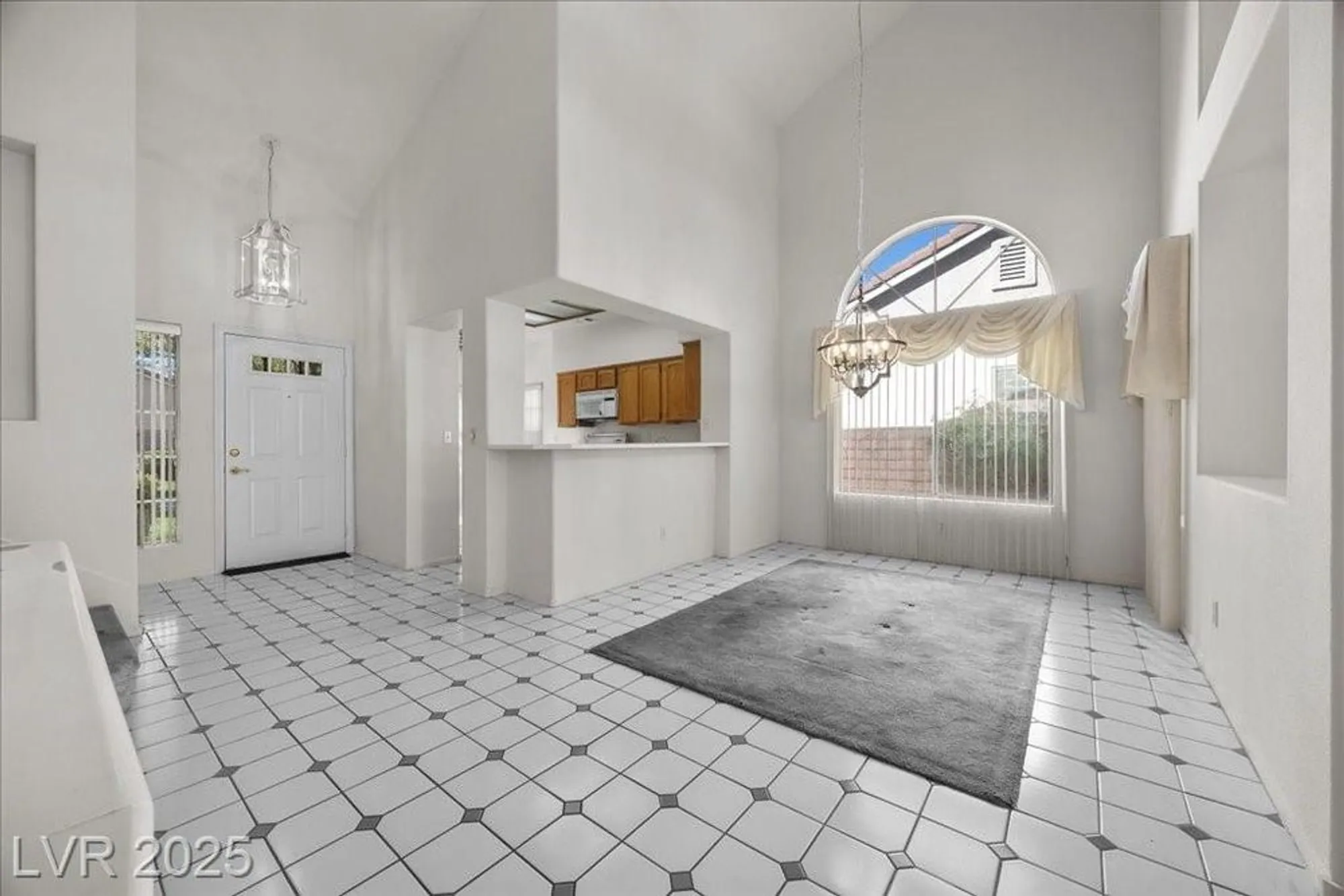 Property Slideshow image 16 of 41 | 4890 el capote dr, Las Vegas, NV, 89147