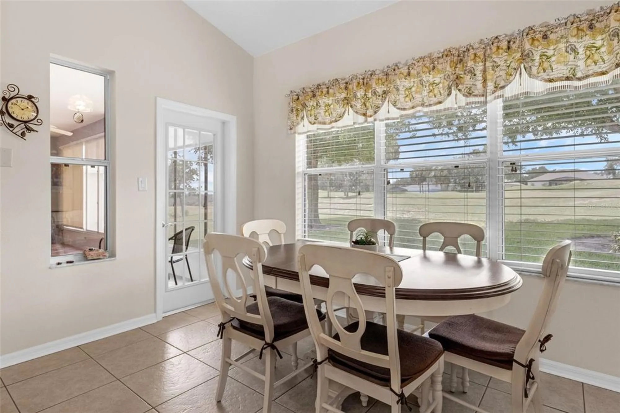 Property Slideshow image 14 of 33 | 4826 sable ridge ct, Leesburg, FL, 34748