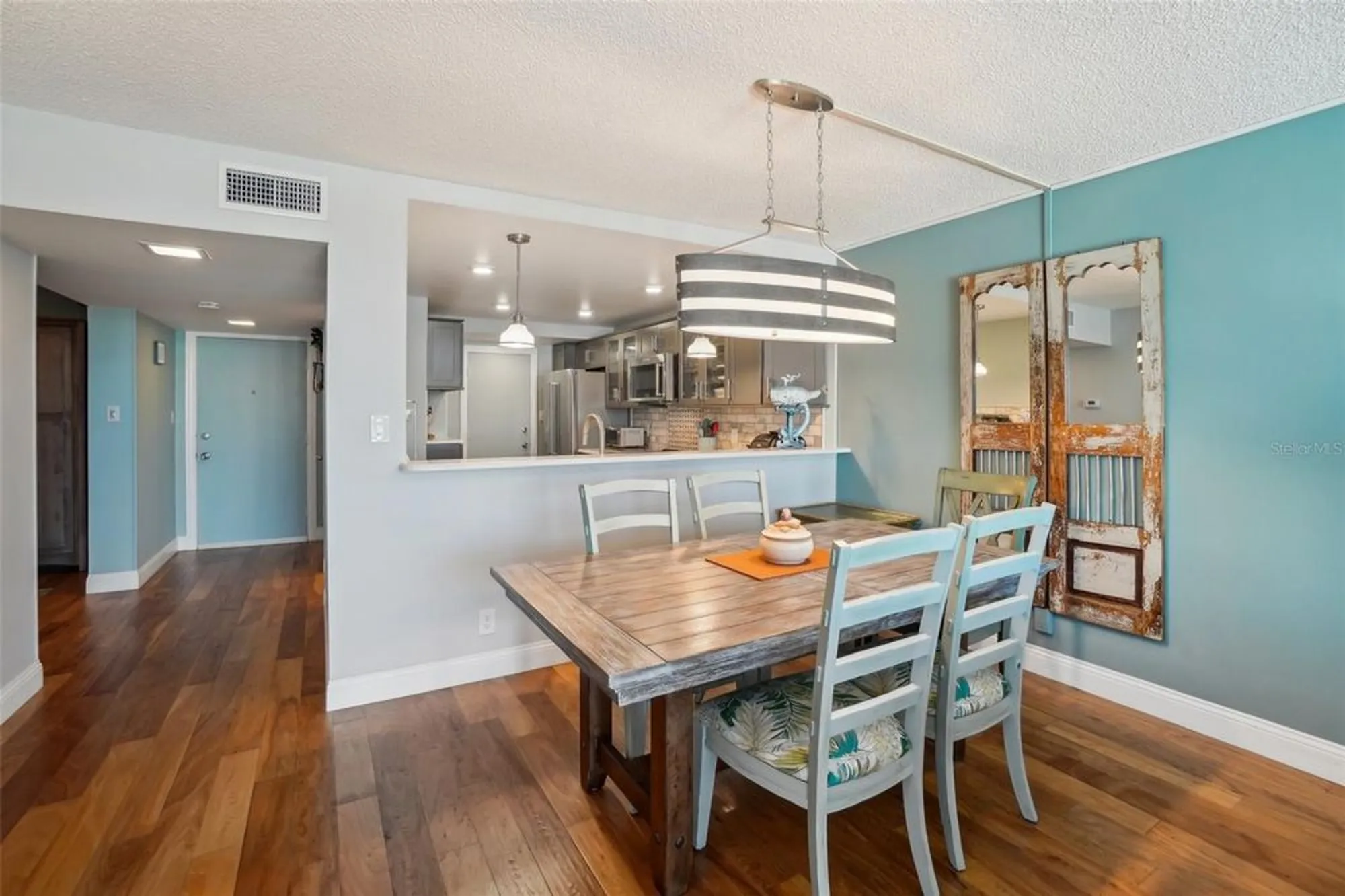 Property Slideshow image 13 of 53 | 7400 sun island dr 712, South Pasadena, FL, 33707