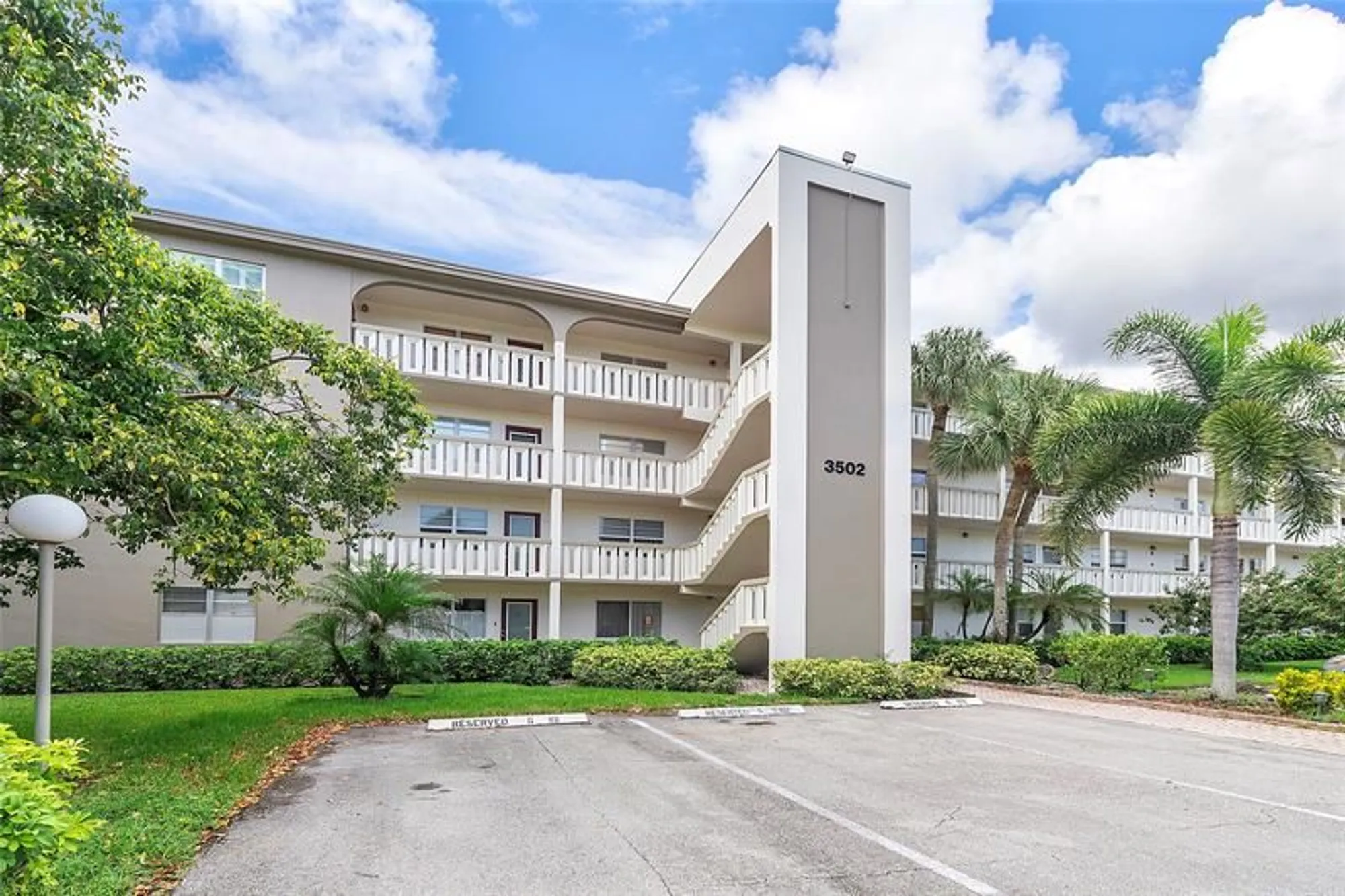 Property Slideshow image 32 of 34 | 3502 bimini ln b2, Coconut Creek, FL, 33066