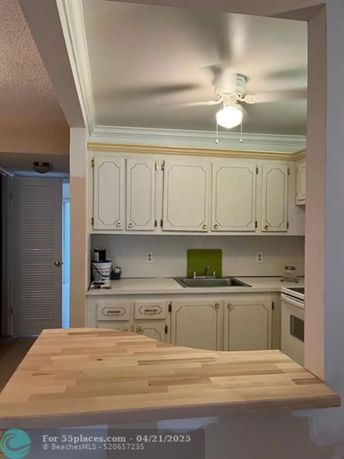 Property Slideshow image 6 of 17 | 319 farnham p # 319, Deerfield Beach, FL, 33442