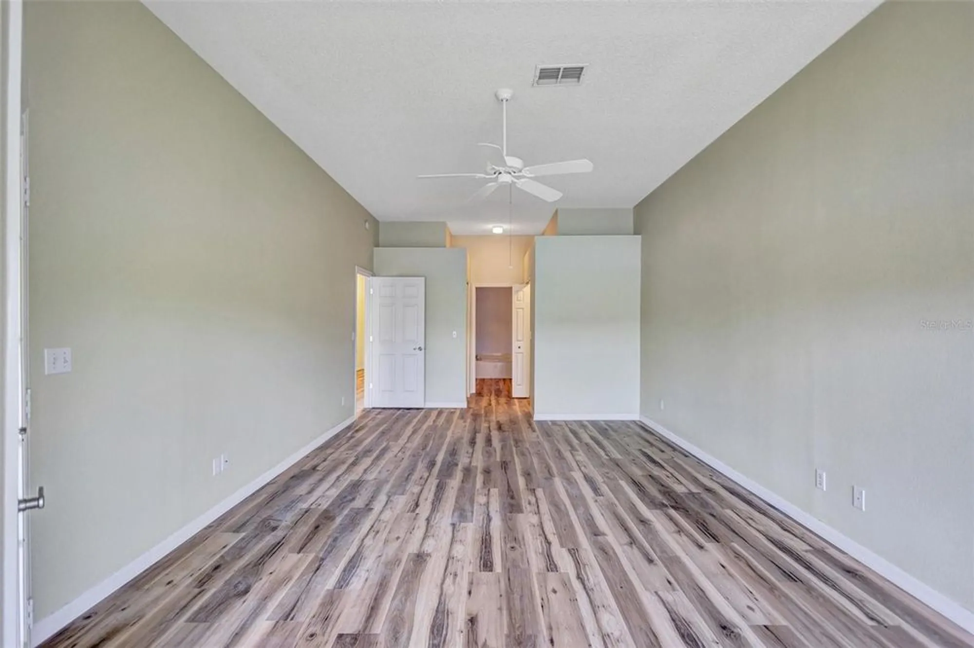 Property Slideshow image 24 of 48 | 811 staffordshire ln 32, Sun City Center, FL, 33573