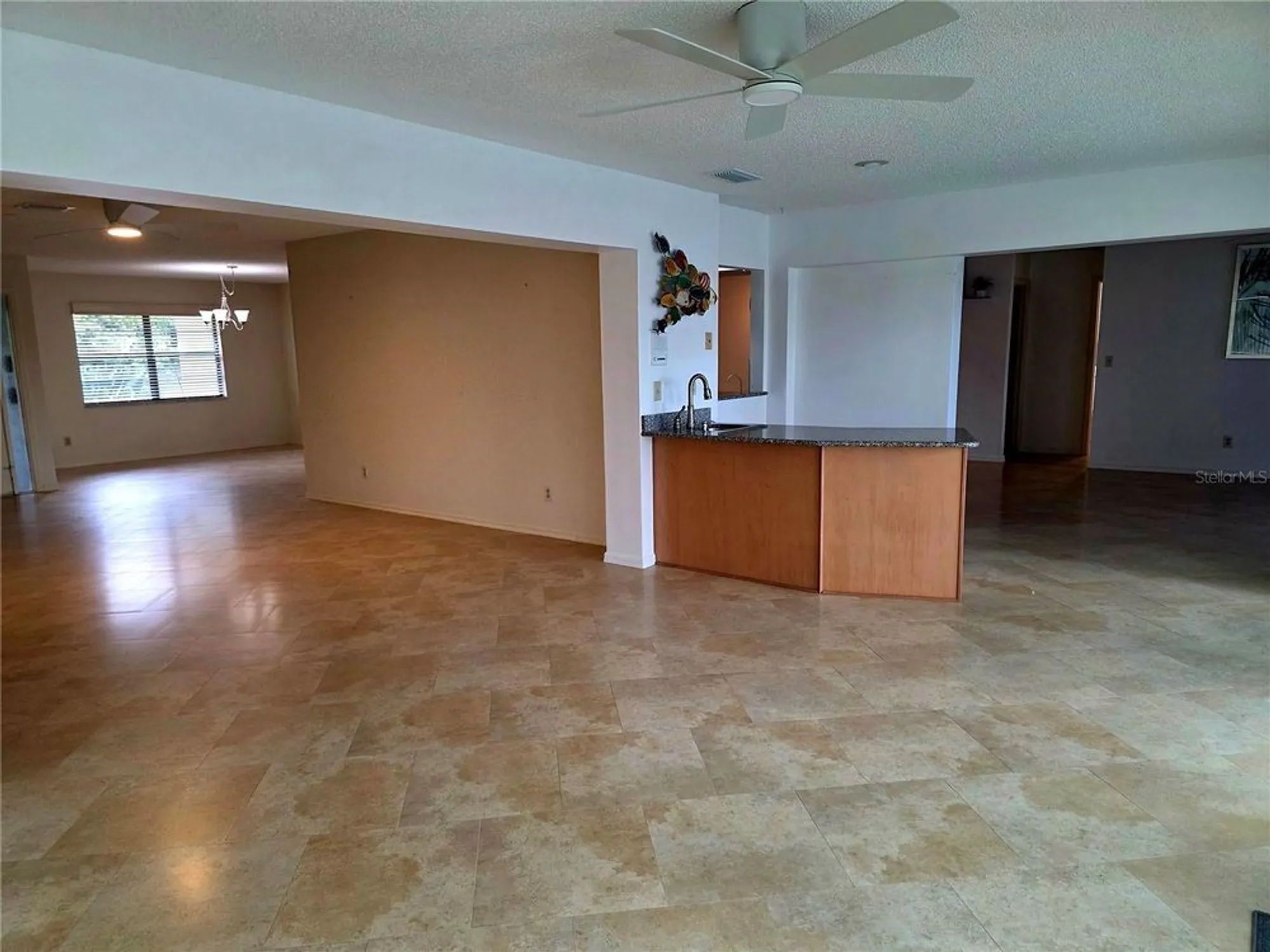 Property Slideshow image 16 of 37 | 1924 new bedford dr, Sun City Center, FL, 33573