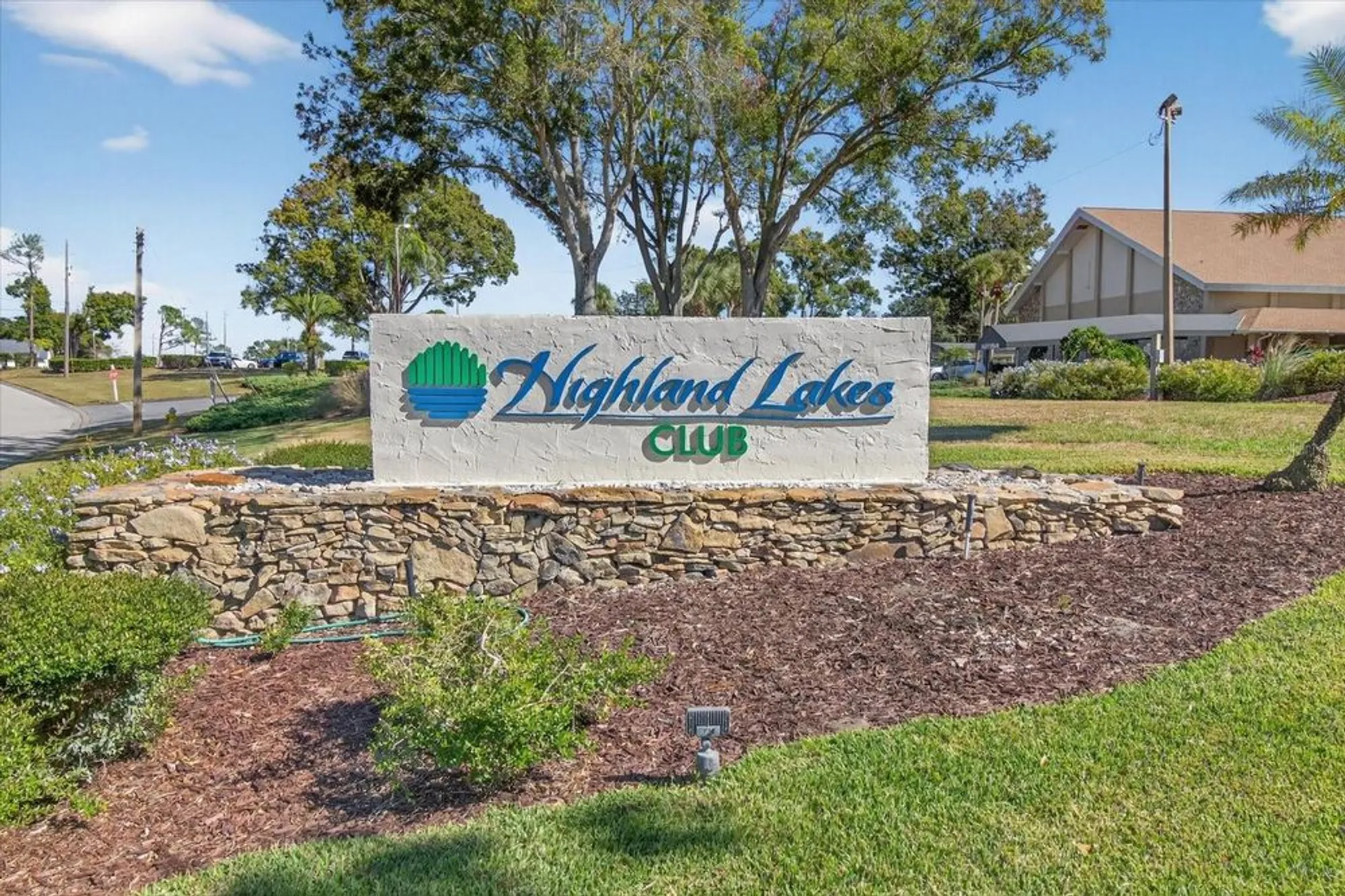 Property Slideshow image 39 of 51 | 1605 whitebridge dr b, Palm Harbor, FL, 34684