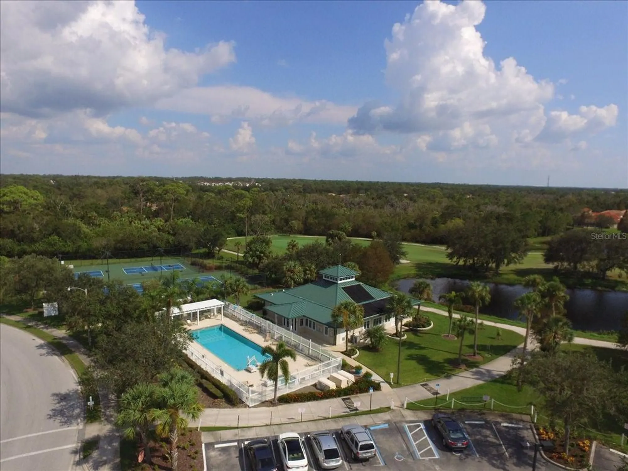 Property Slideshow image 39 of 53 | 7273 cedar hollow cir # 102, Bradenton, FL, 34203