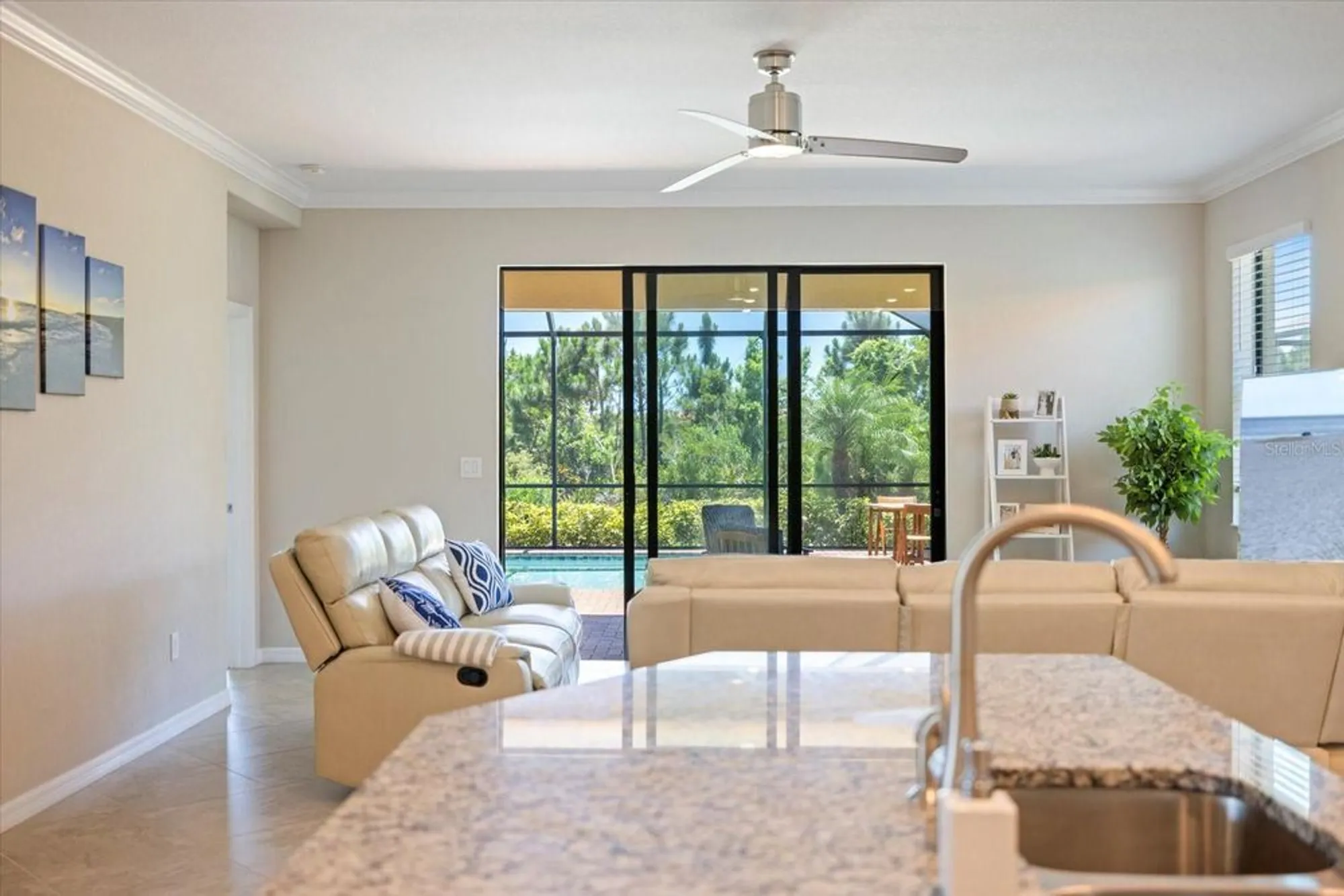 Property Slideshow image 15 of 65 | 10209 fiddlewood dr, Venice, FL, 34293