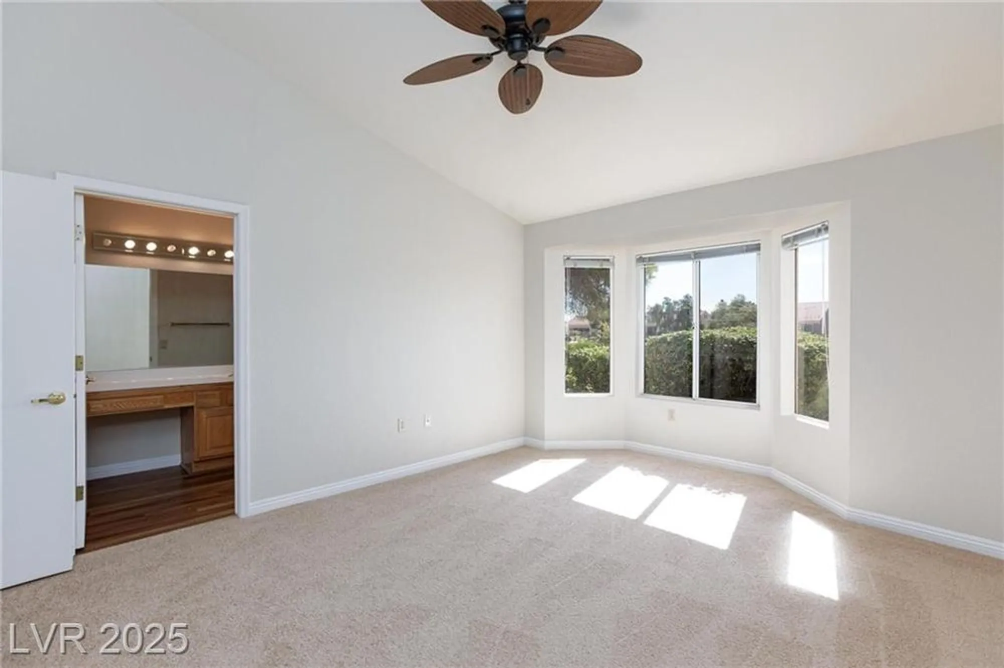 Property Slideshow image 24 of 39 | 8925 litchfield ave, Las Vegas, NV, 89134