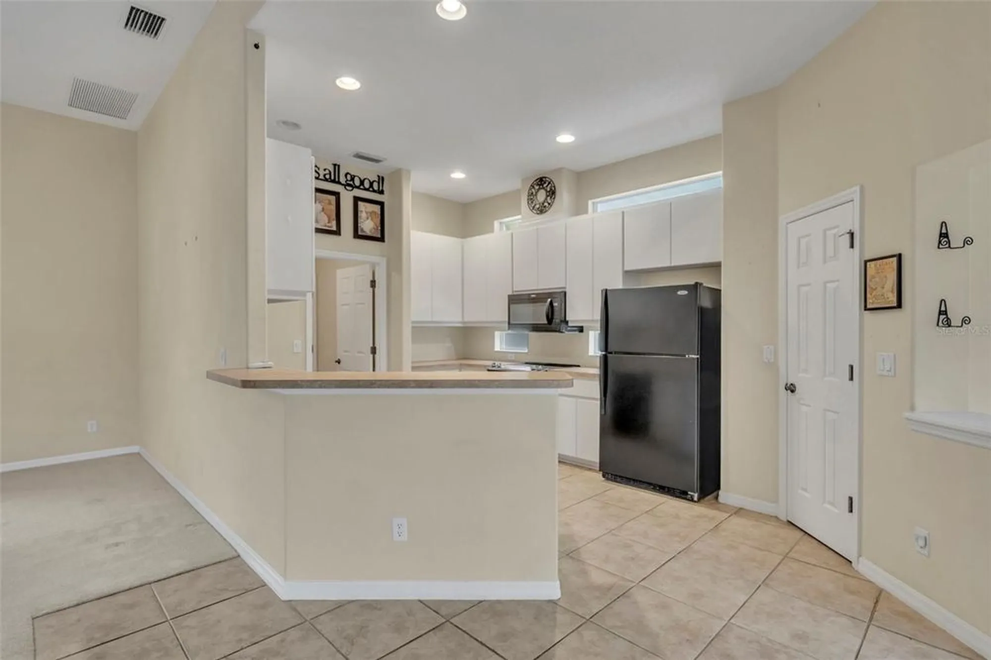 Property Slideshow image 17 of 52 | 5837 bounty cir, Tavares, FL, 32778