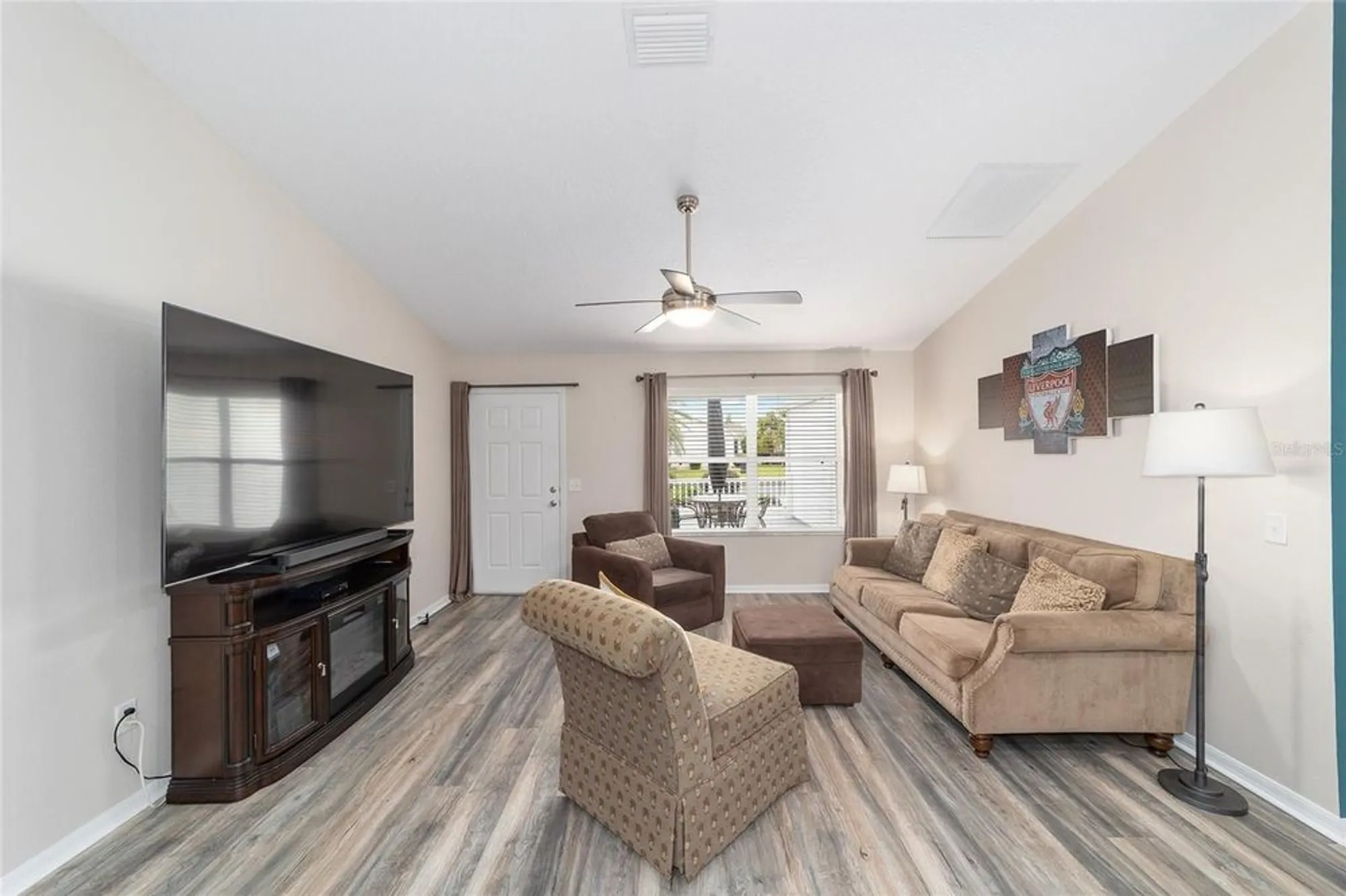 Property Slideshow image 13 of 58 | 2020 harston trl, The Villages, FL, 32162