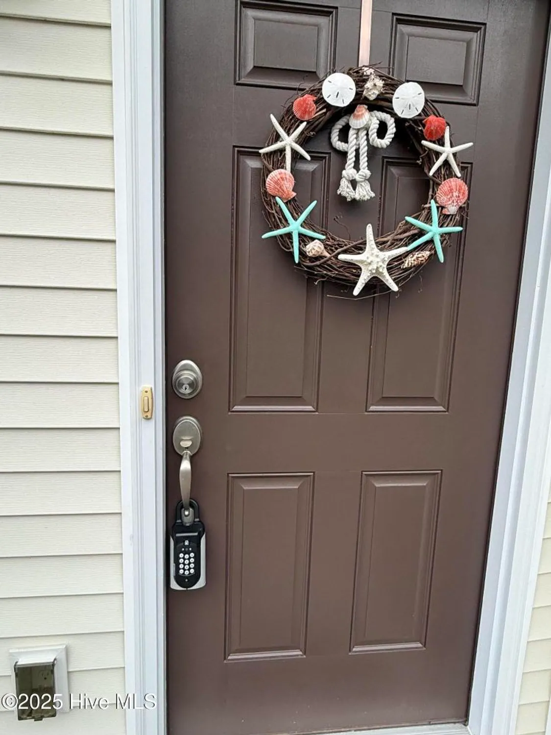 Property Slideshow image 9 of 68 | 152 freeboard ln # 806, Carolina Shores, NC, 28467