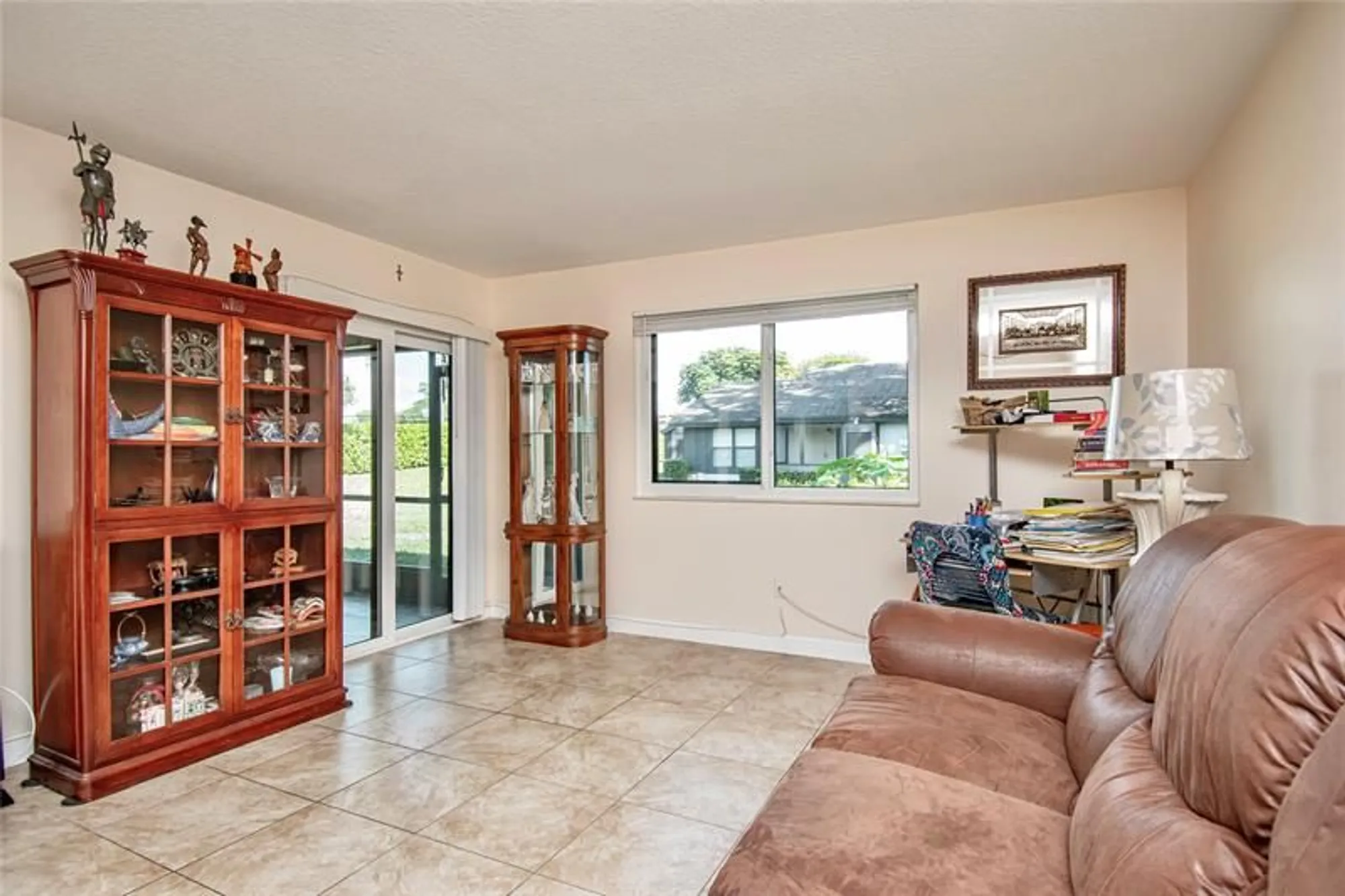 Property Slideshow image 18 of 64 | 381 ottawa ct, Royal Palm Beach, FL, 33411