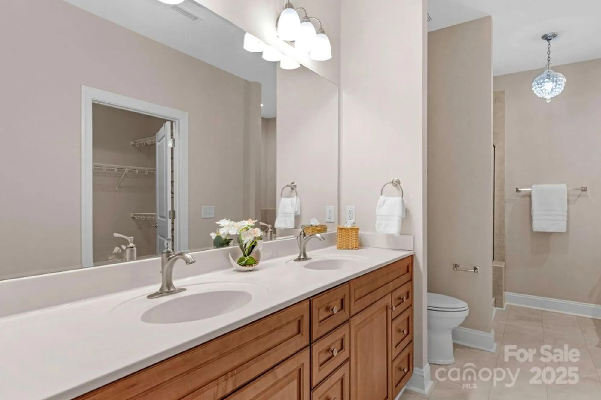 Property Slideshow image 24 of 43 | 3038 bellasera way, Matthews, NC, 28105