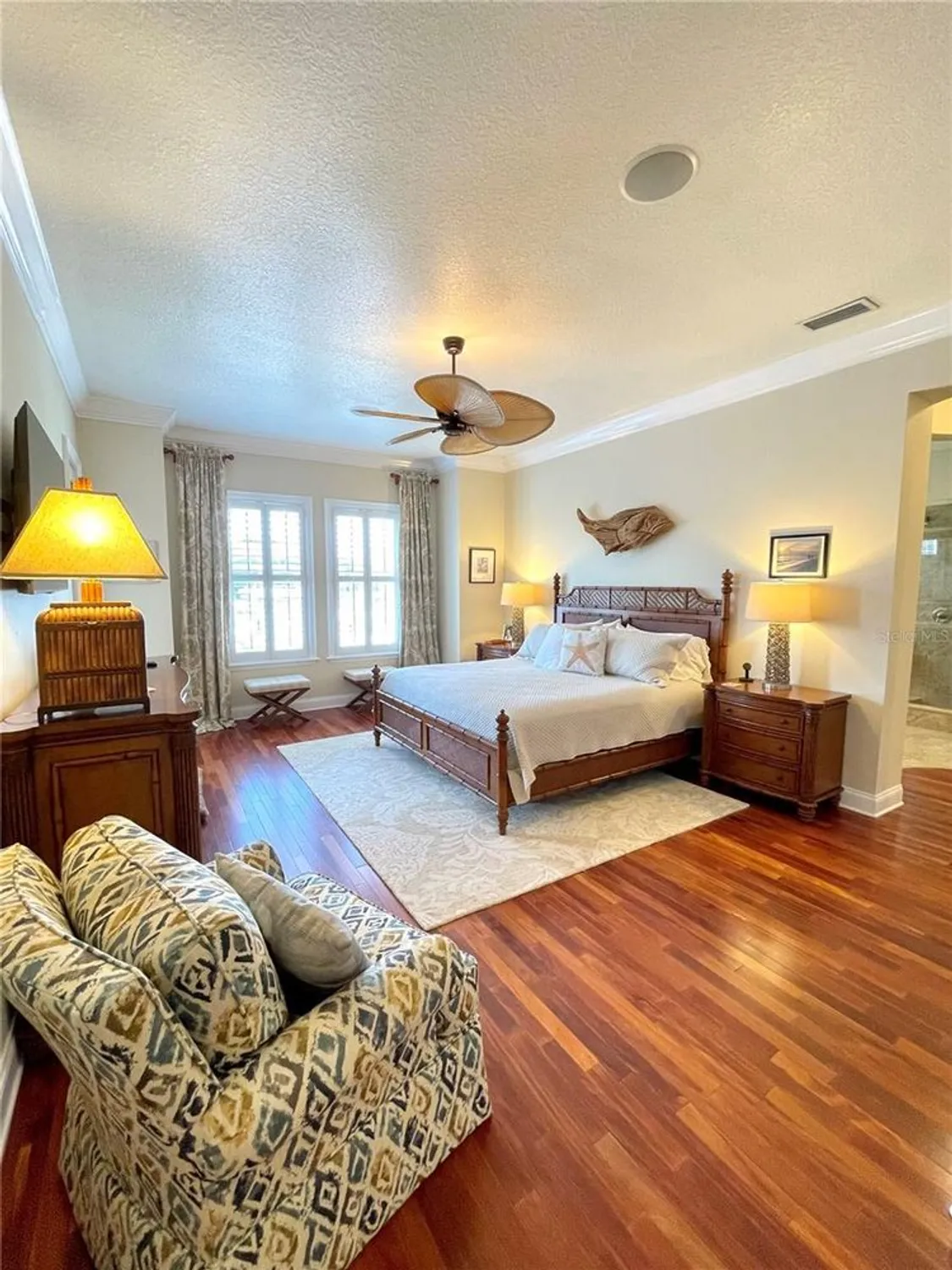 Property Slideshow image 20 of 45 | 703 islebay dr, Apollo Beach, FL, 33572