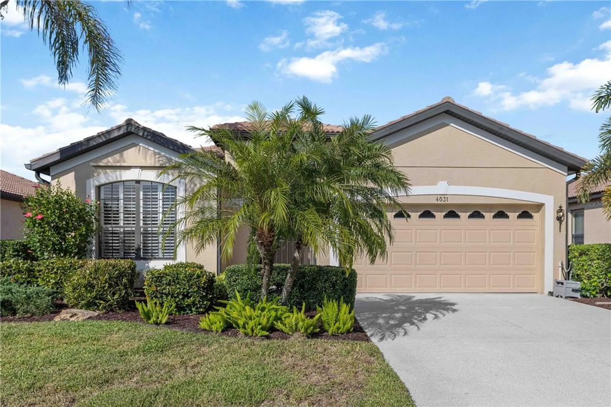 Property Slideshow image 14 of 100 | 4031 bowen falls pl, Sarasota, FL, 34243