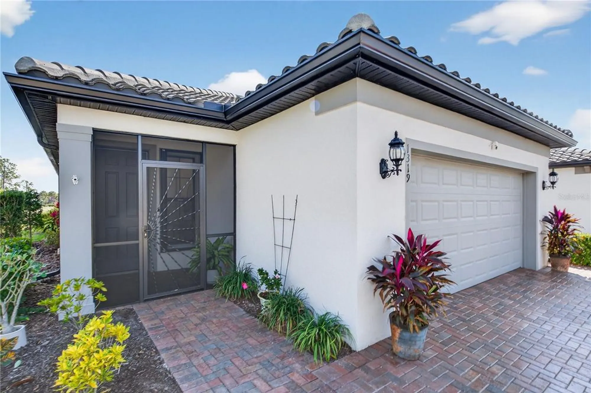 Property Slideshow image 4 of 70 | 1319 raspberry dr, North Port, FL, 34289