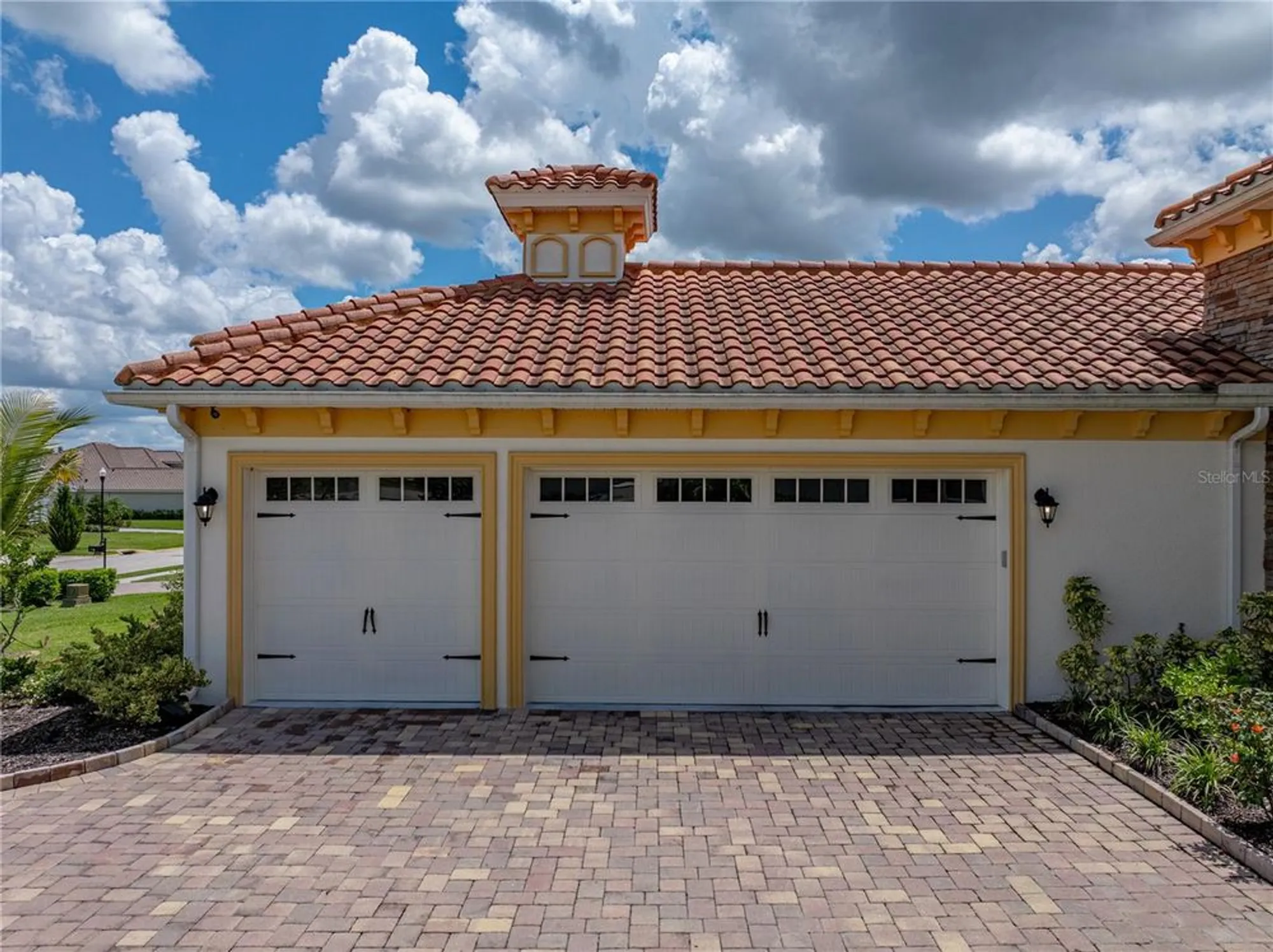 Property Slideshow image 5 of 100 | 13753 carryback dr, Dade City, FL, 33525