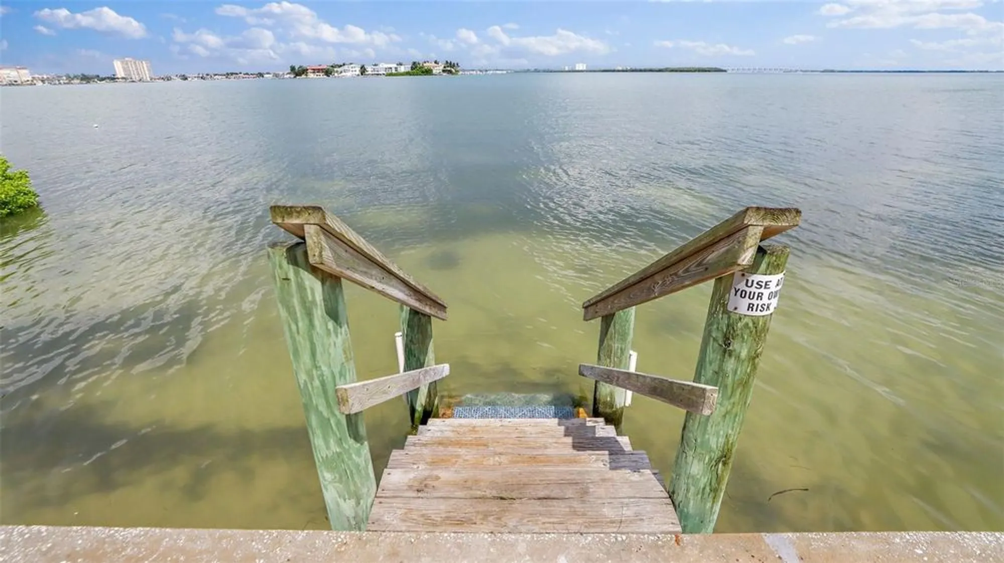 Property Slideshow image 32 of 42 | 6322 palma del mar blvd s apt 706, St Petersburg, FL, 33715