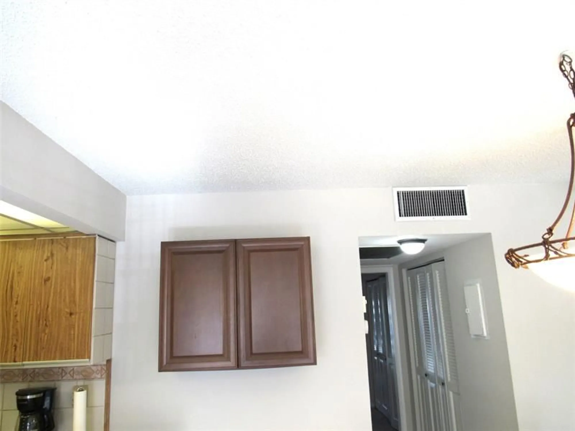 Property Slideshow image 8 of 55 | 2103 lucaya bnd j2, Coconut Creek, FL, 33066