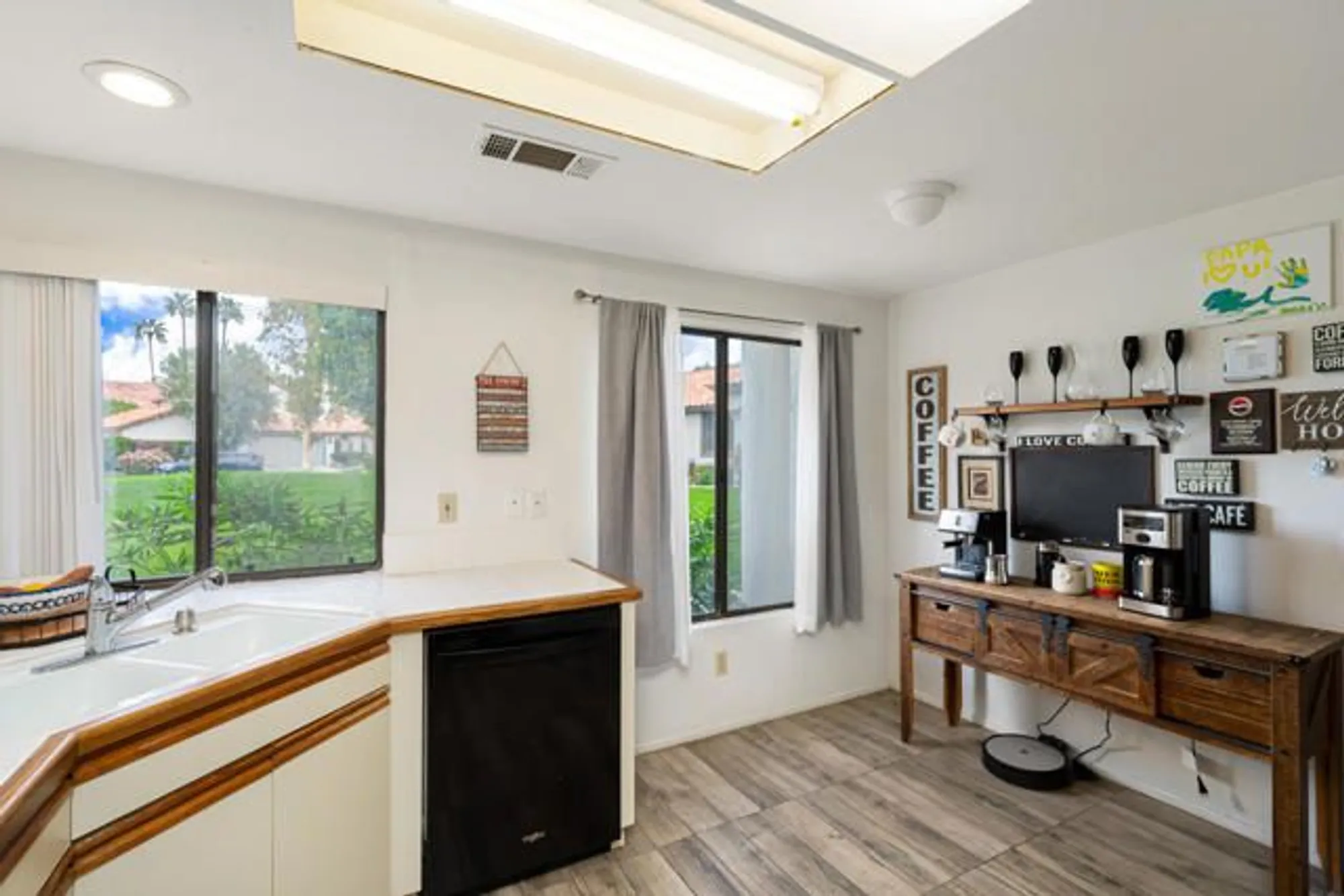 Property Slideshow image 24 of 36 | 54964 firestone, La Quinta, CA, 92253