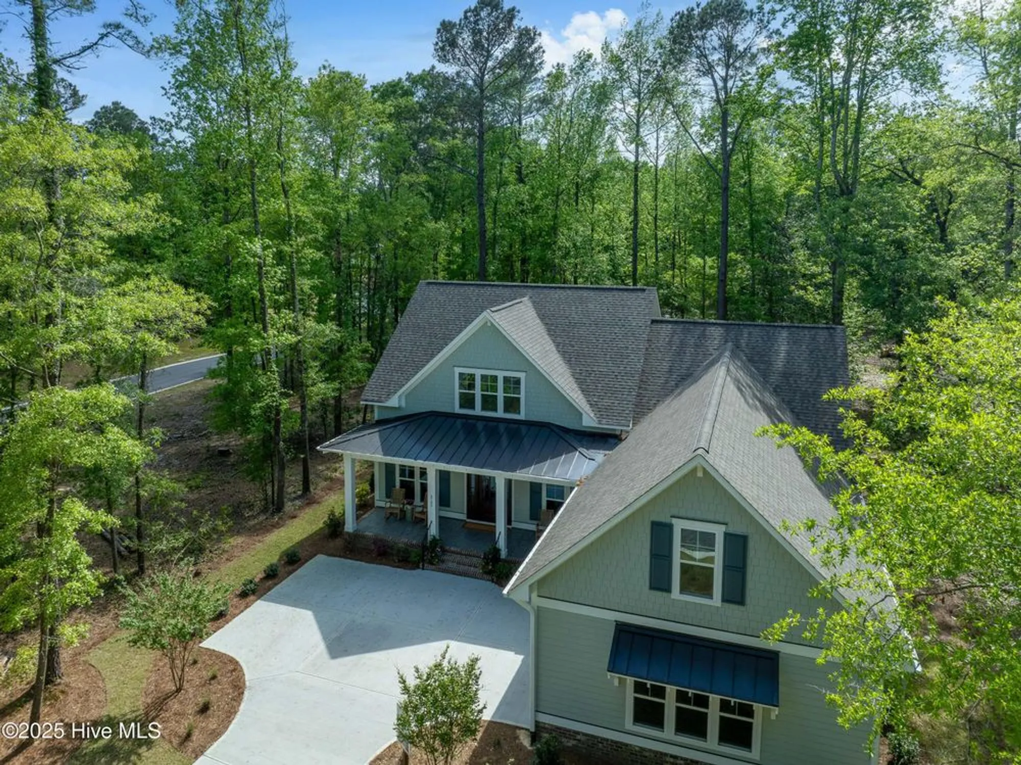 Property Slideshow image 8 of 50 | 3705 deerview ln, Castle Hayne, NC, 28429