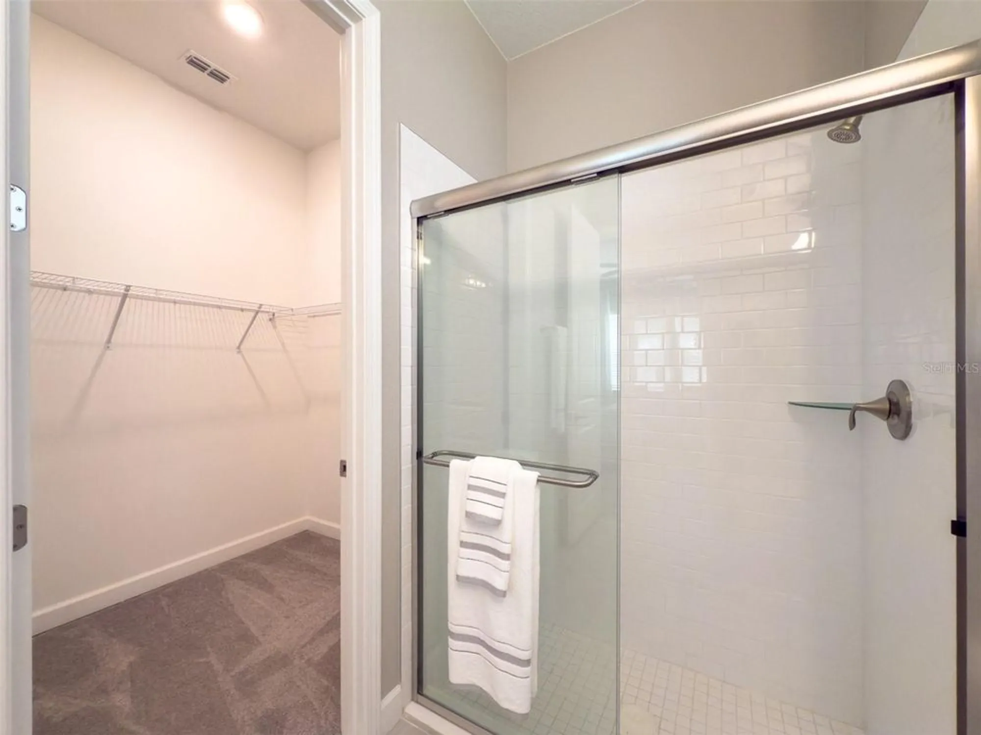 Property Slideshow image 35 of 80 | 5329 windy grove dr, Wimauma, FL, 33598
