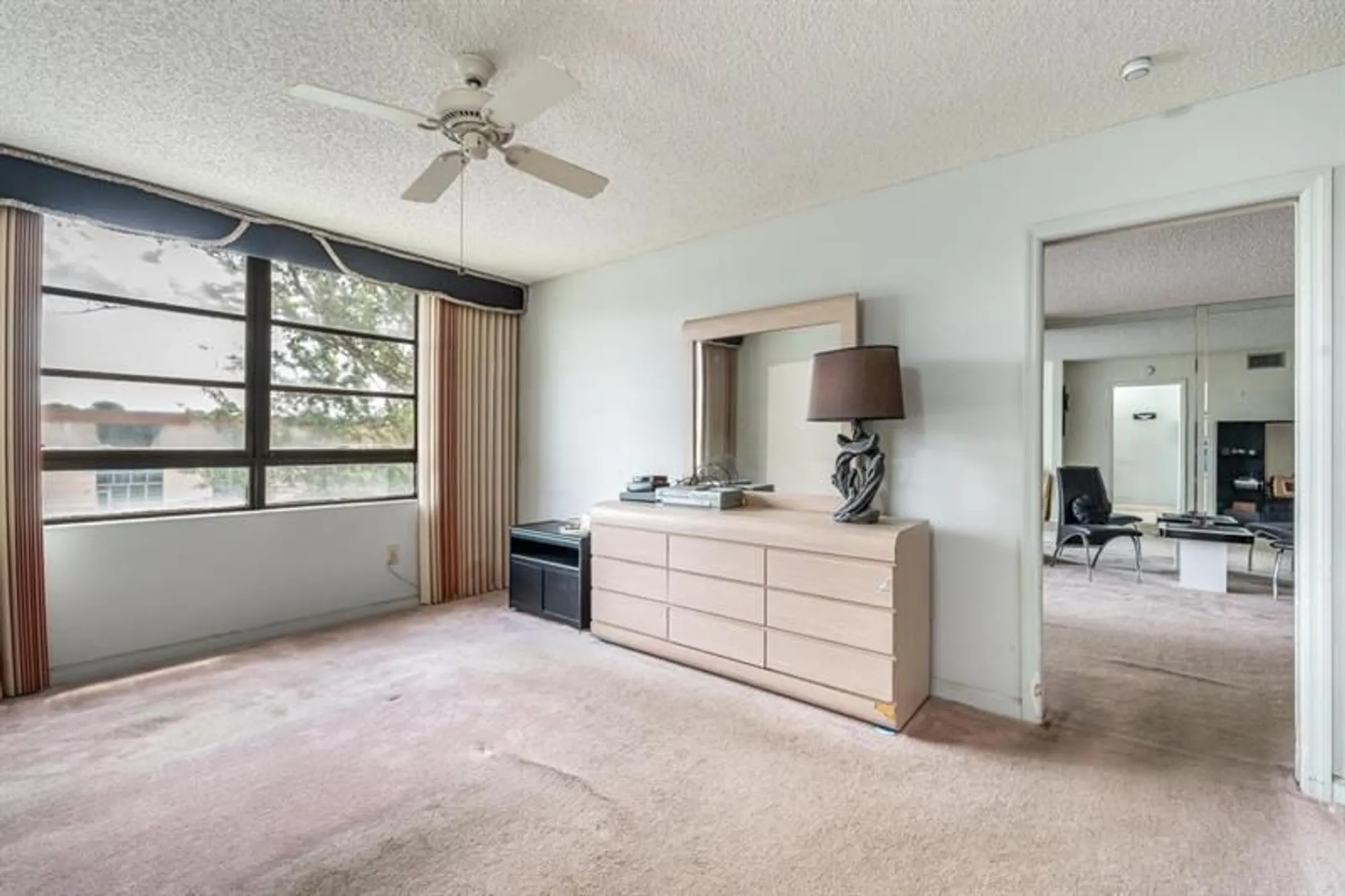 Property Slideshow image 19 of 26 | 10370 e clairmont cir 302, Tamarac, FL, 33321