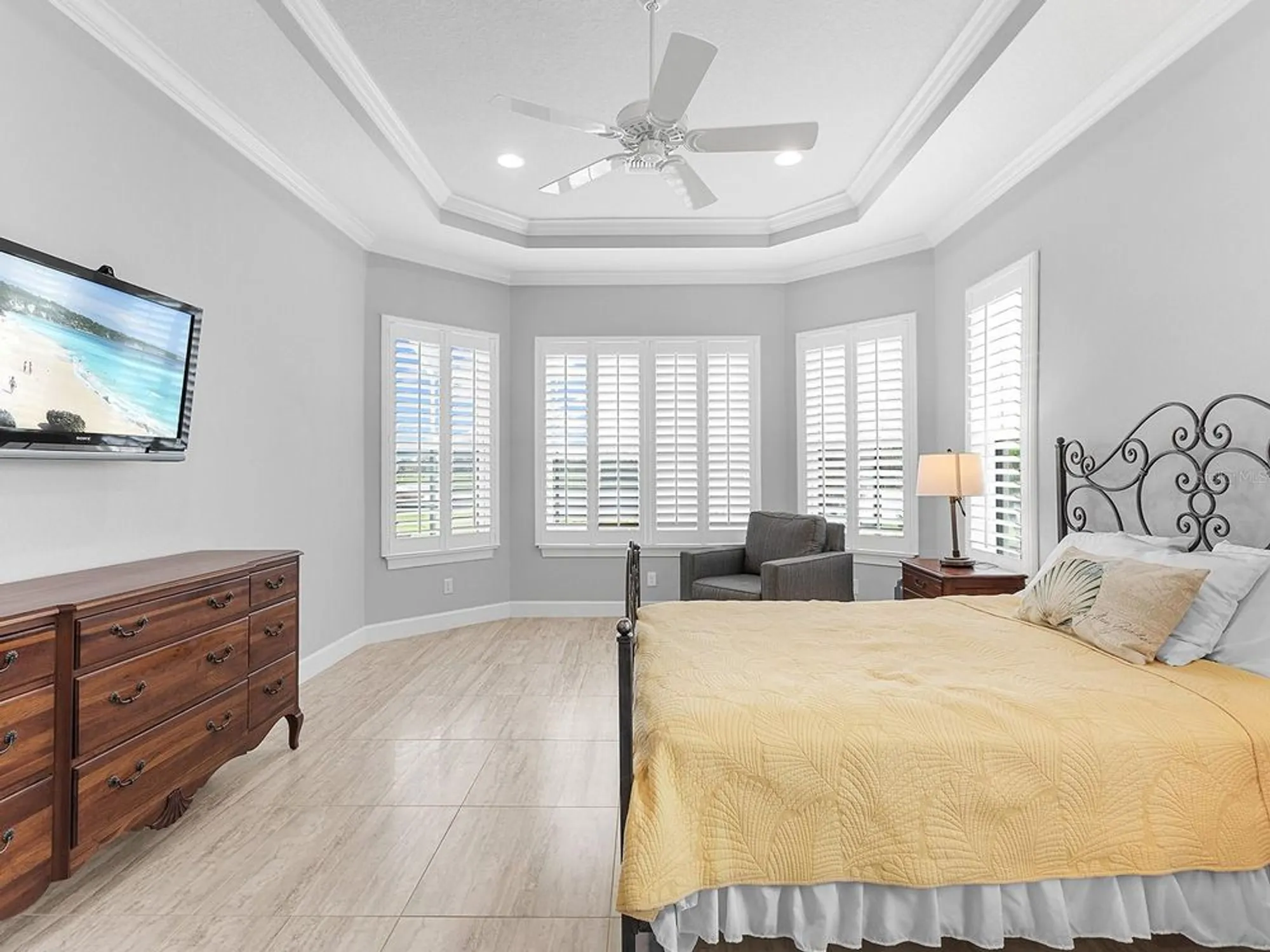 Property Slideshow image 25 of 75 | 12840 sorrento way, Lakewood Ranch, FL, 34211