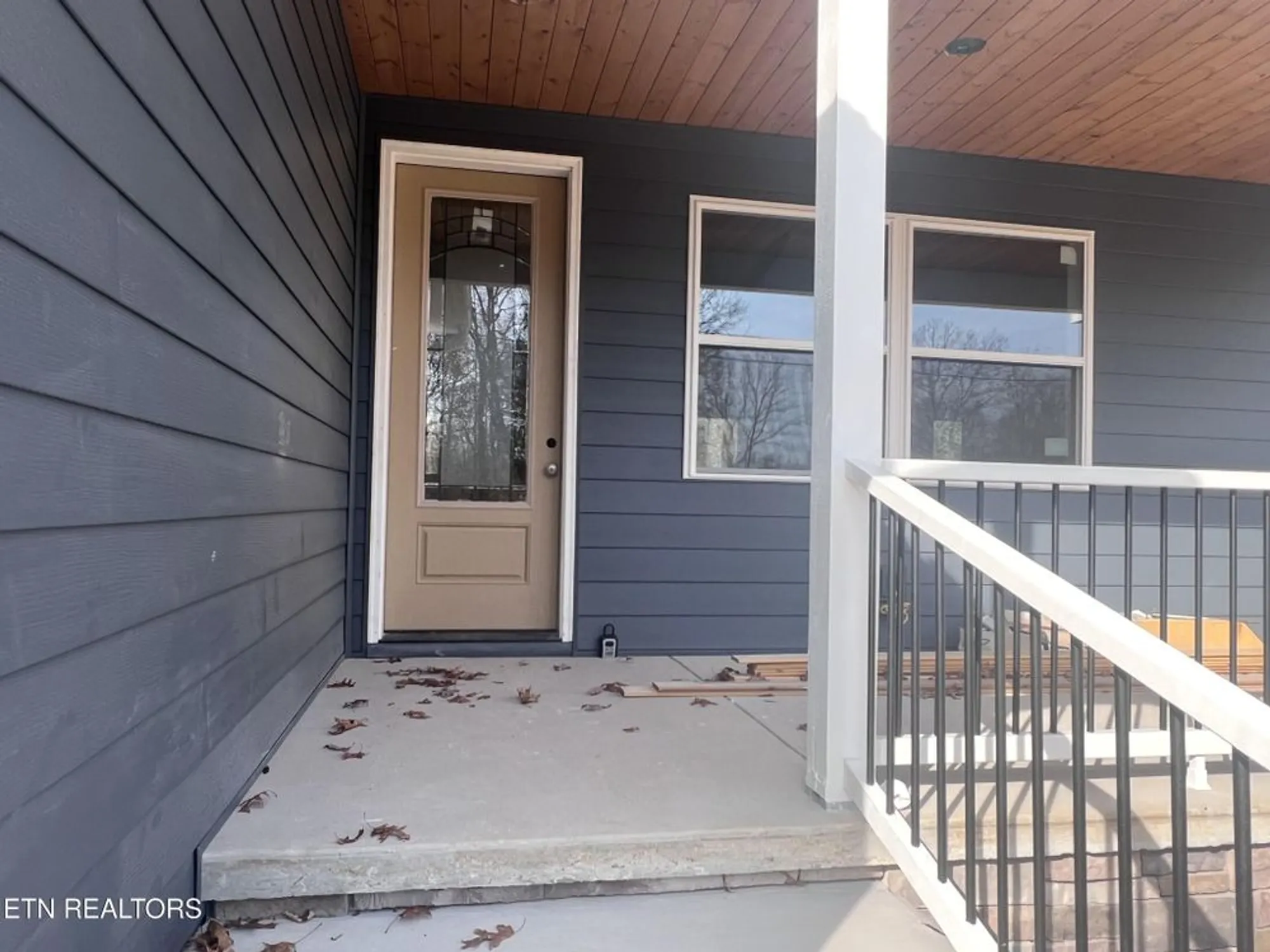 Property Slideshow image 4 of 13 | 114 britton ln, Crossville, TN, 38558