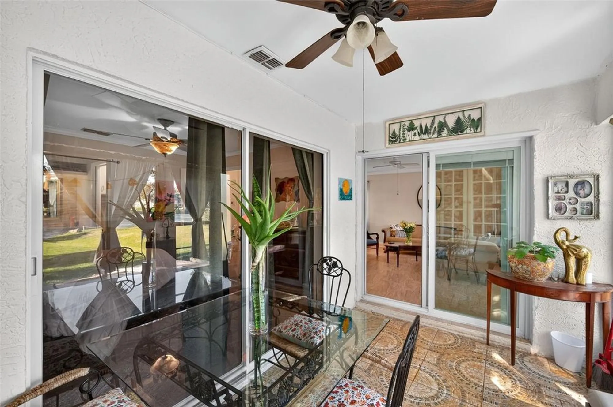 Property Slideshow image 10 of 34 | 2529 oakleaf ln 30a, Clearwater, FL, 33763