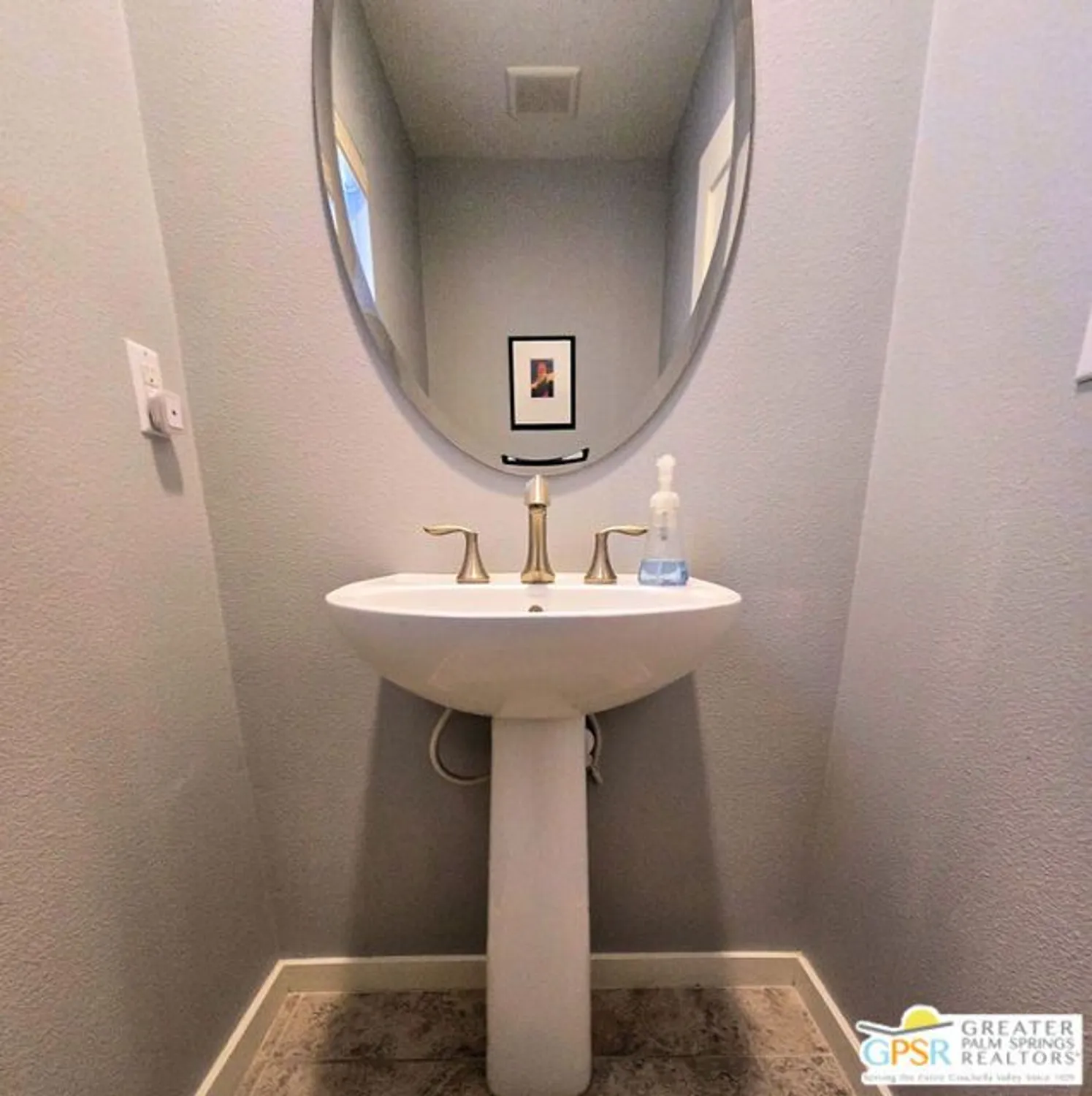 Property Slideshow image 16 of 27 | 4945 frey way, Palm Springs, CA, 92262