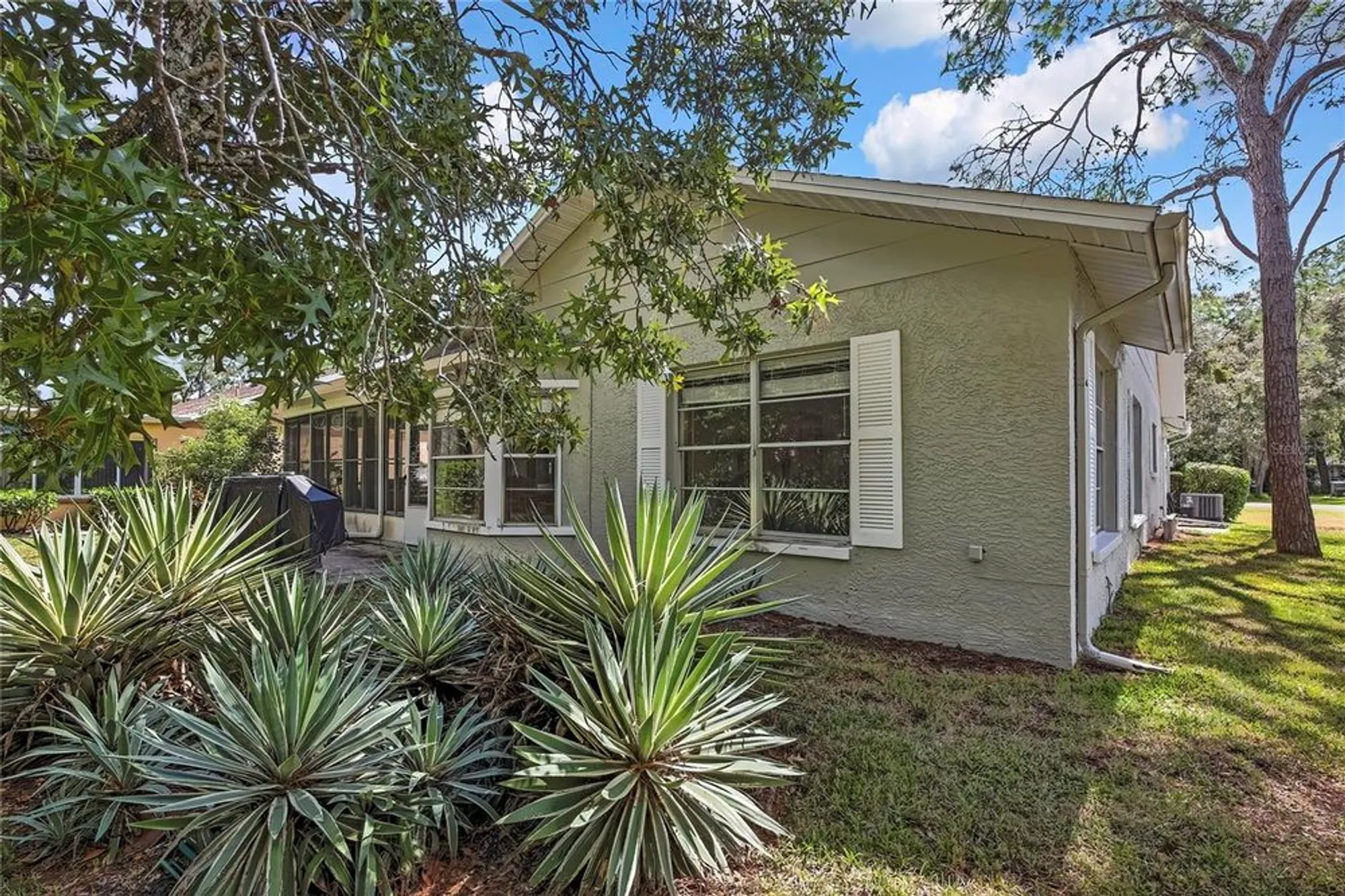 Property Slideshow image 30 of 72 | 6517 ocean pines ln, Spring Hill, FL, 34606