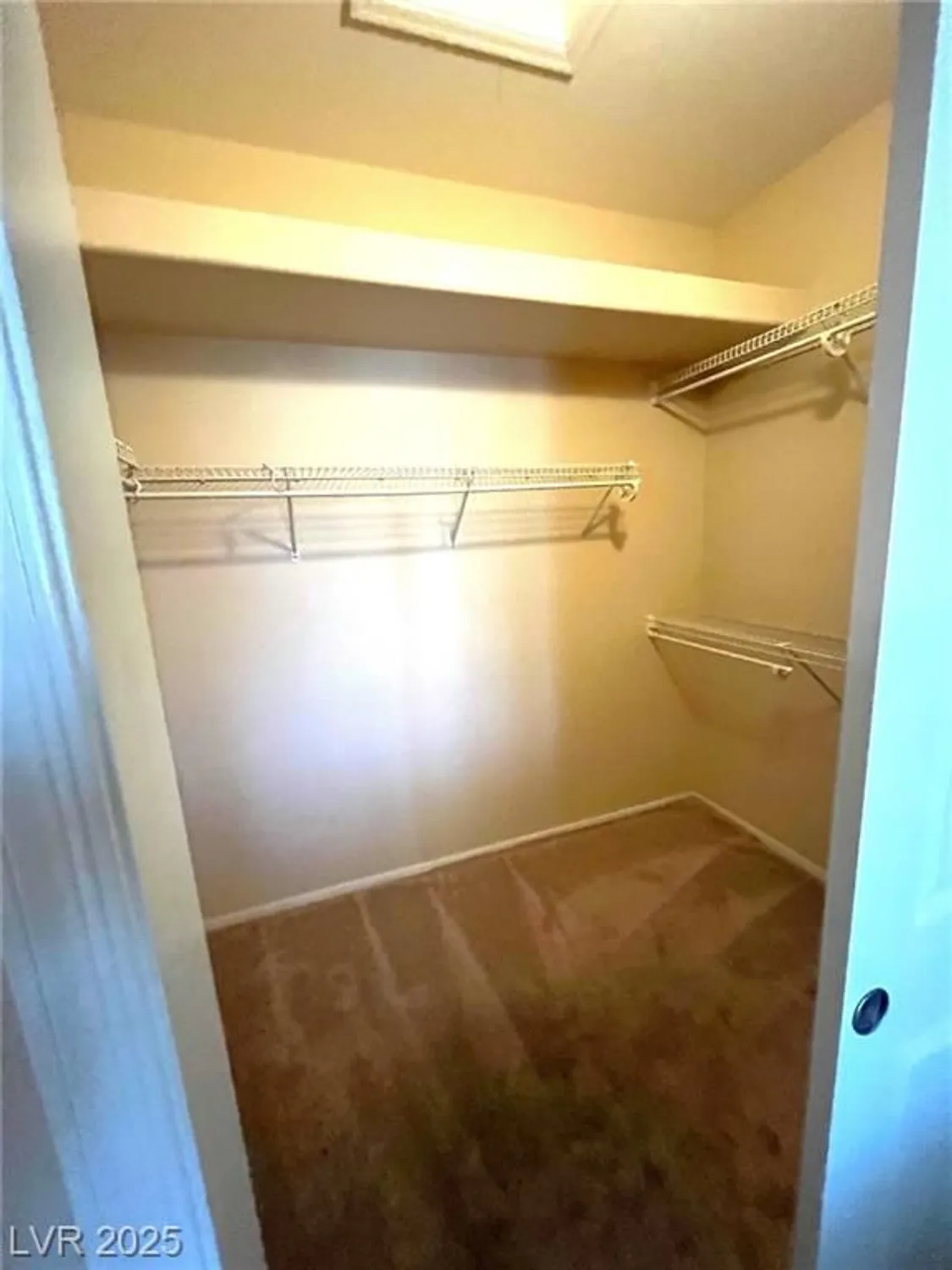 Property Slideshow image 17 of 38 | 10525 mission lakes ave, Las Vegas, NV, 89134