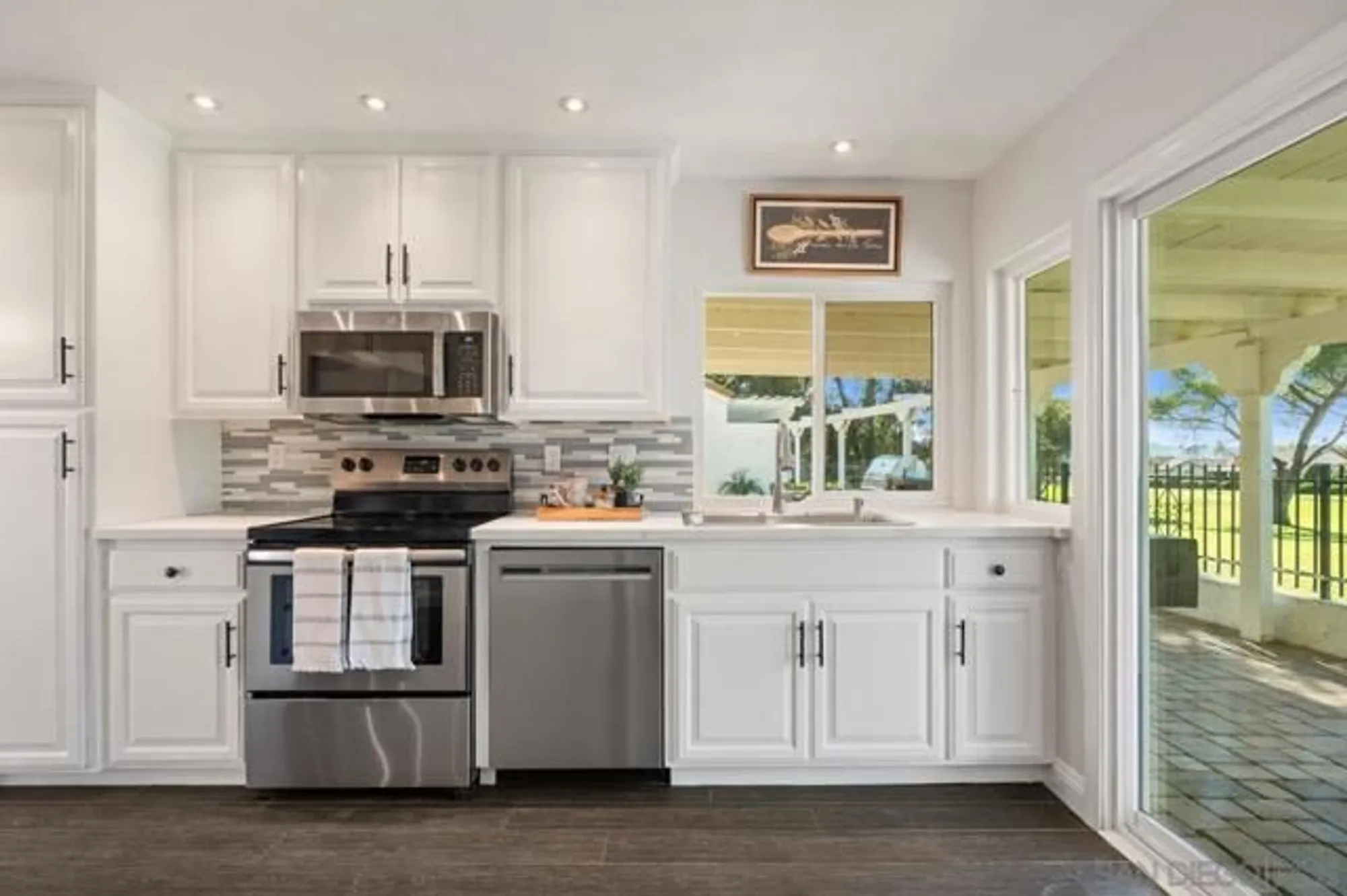 Property Slideshow image 17 of 39 | 17756 camino ancho, San Diego, CA, 92128