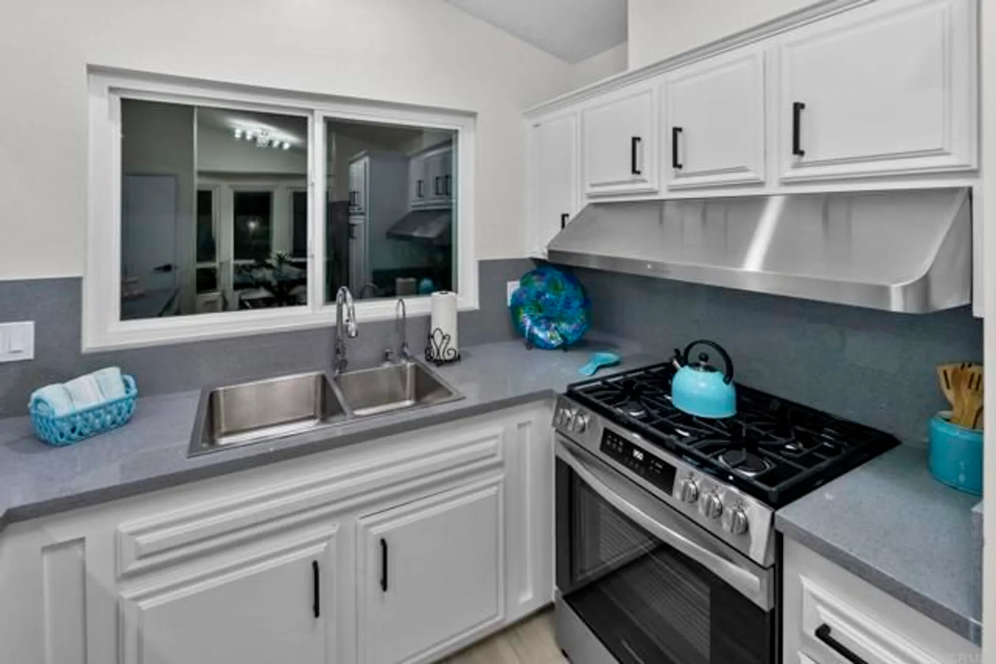 Property Slideshow image 18 of 53 | 2010 w san marcos blvd unit 95, San Marcos, CA, 92078