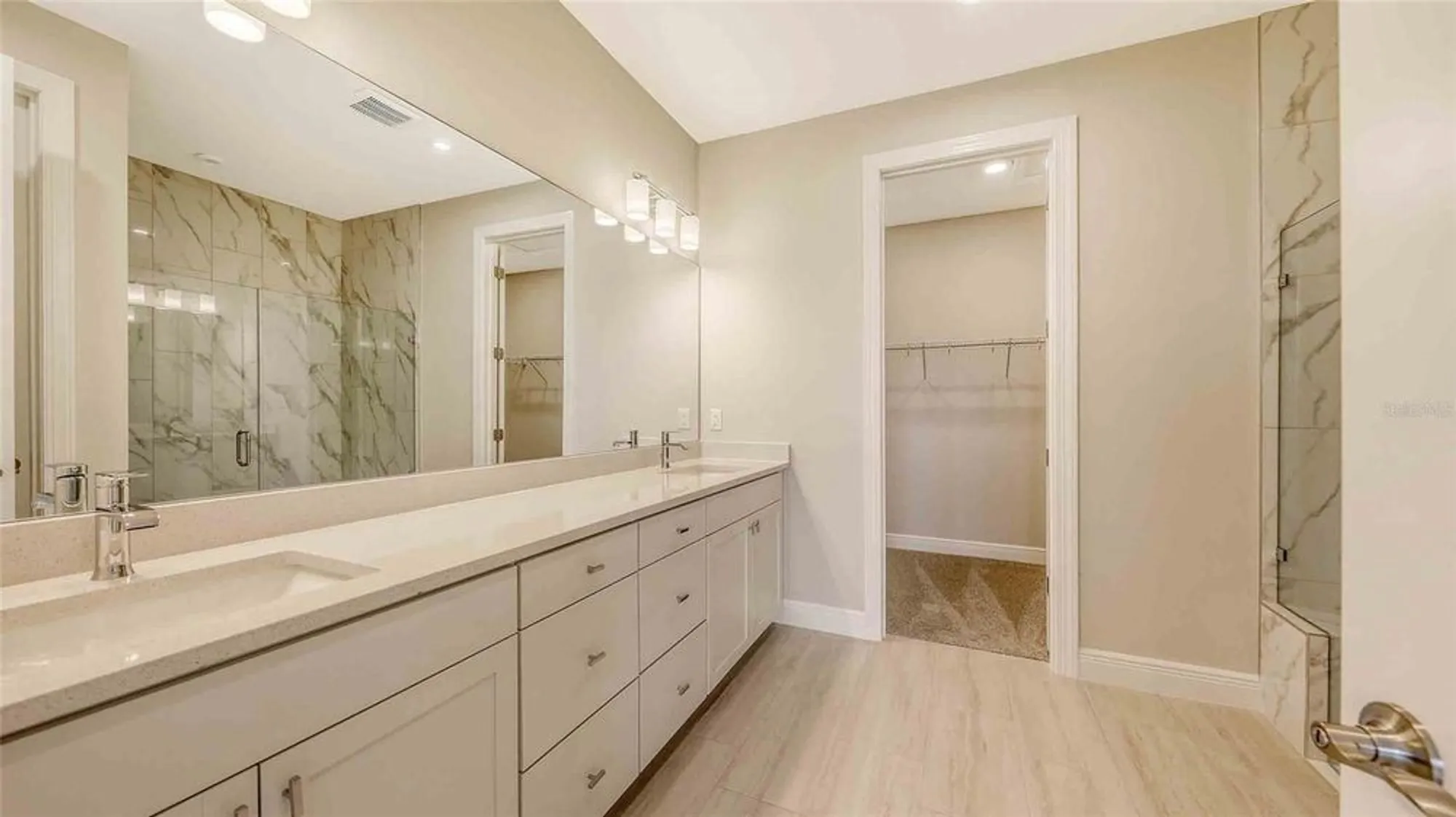 Property Slideshow image 14 of 44 | 14517 coastal woodland ln, Parrish, FL, 34219