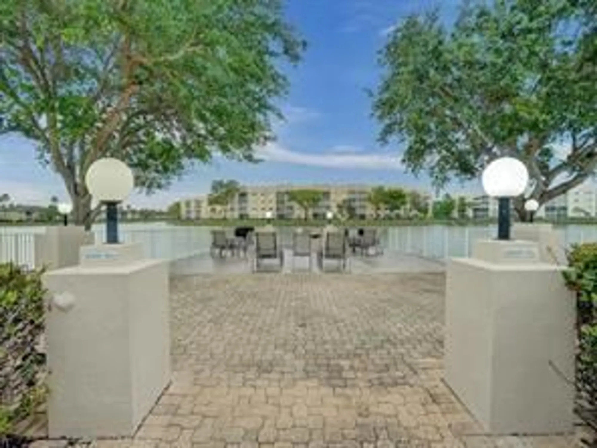 Property Slideshow image 4 of 25 | 7748 granville dr 211, Tamarac, FL, 33321