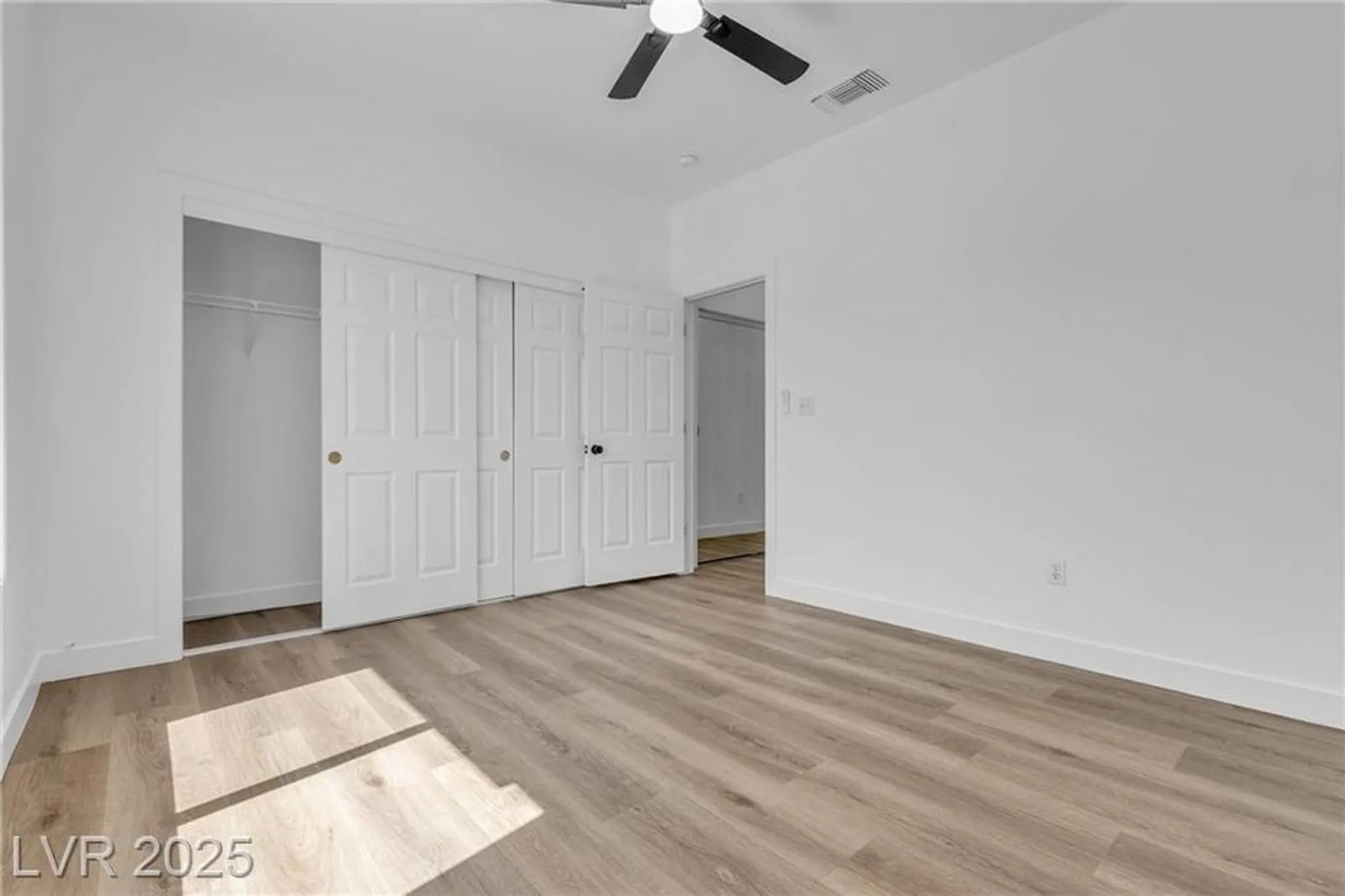 Property Slideshow image 18 of 51 | 10636 argents hill dr, Las Vegas, NV, 89134