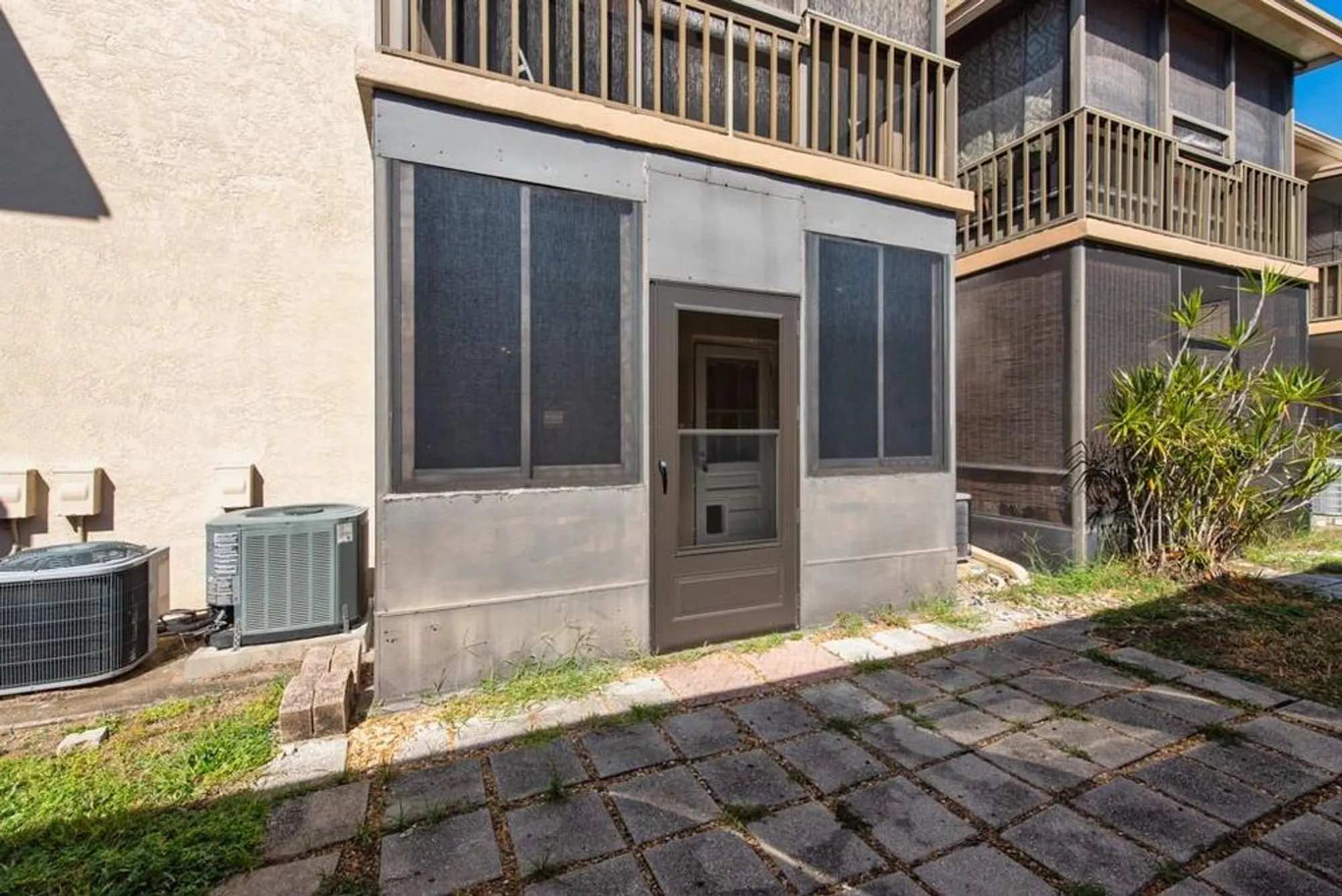 Property Slideshow image 18 of 35 | 5967 terrace park dr n unit 107, Saint Petersburg, FL, 33709