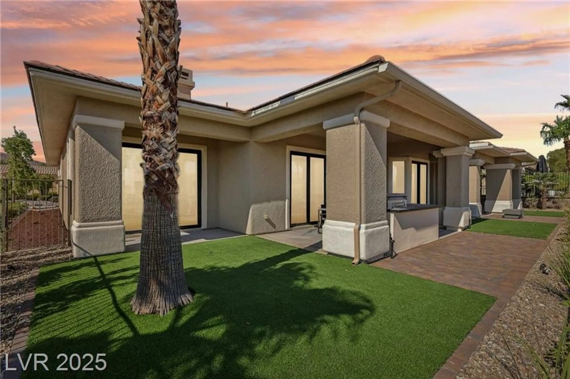Property Slideshow image 5 of 96 | 10480 premia pl, Las Vegas, NV, 89135