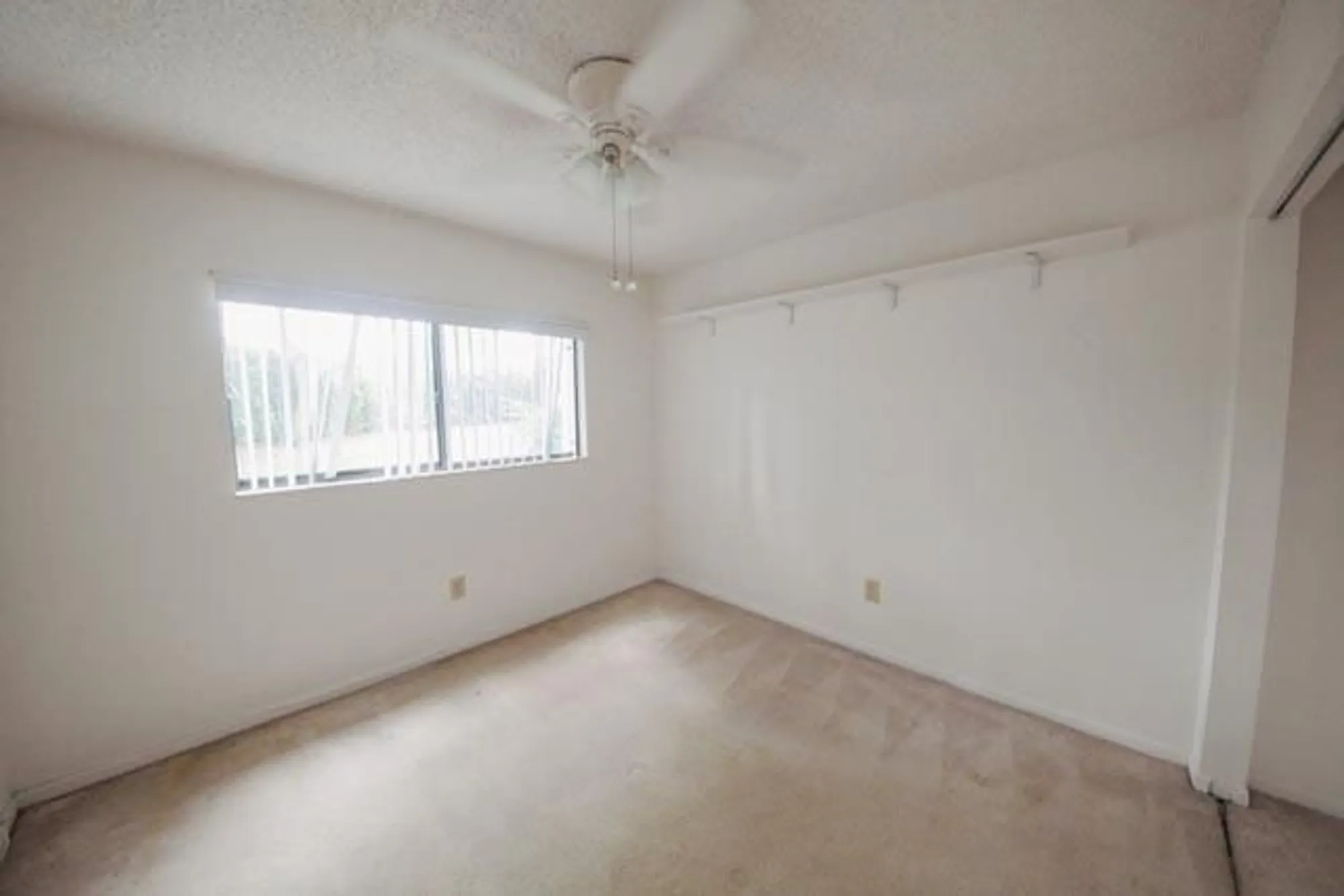 Property Slideshow image 7 of 14 | 10753 w clairmont cir 106, Tamarac, FL, 33321