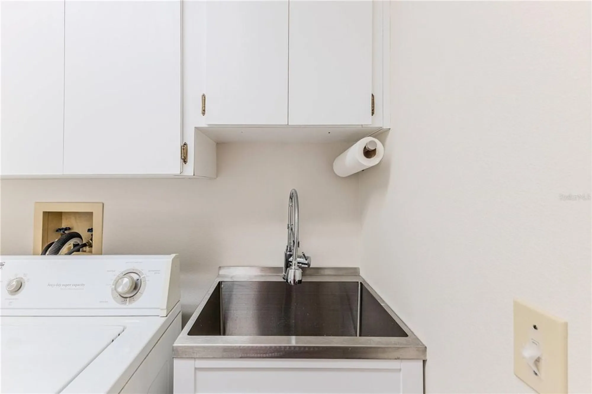 Property Slideshow image 56 of 71 | 2692 royal ridge dr, Spring Hill, FL, 34606