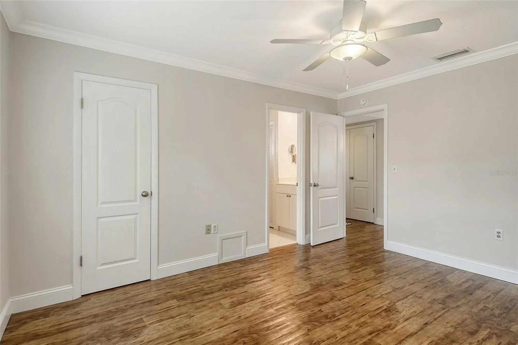 Property Slideshow image 19 of 35 | 2325 riverbluff pkwy # v247, Sarasota, FL, 34231