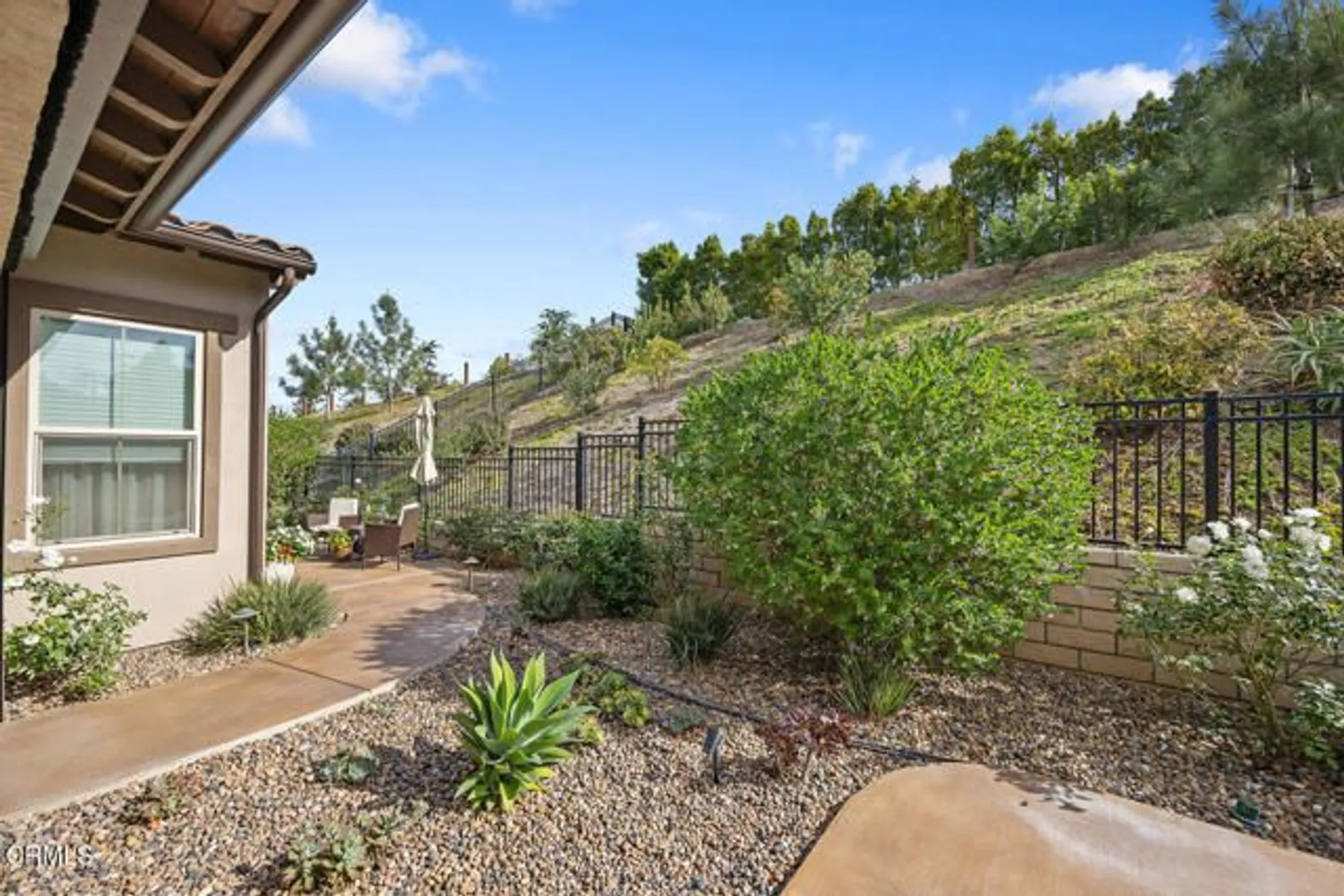 Property Slideshow image 38 of 76 | 2188 jovana ct, Camarillo, CA, 93012