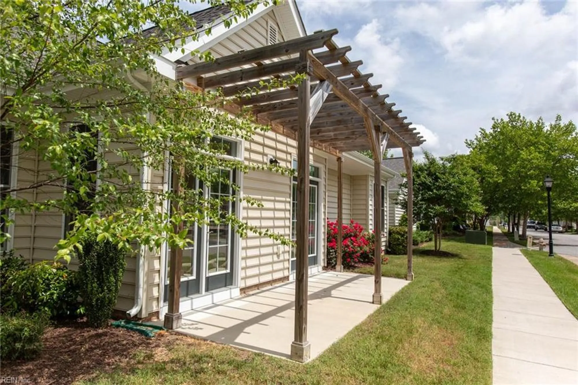Property Slideshow image 38 of 50 | 200 durham st, Smithfield, VA, 23430