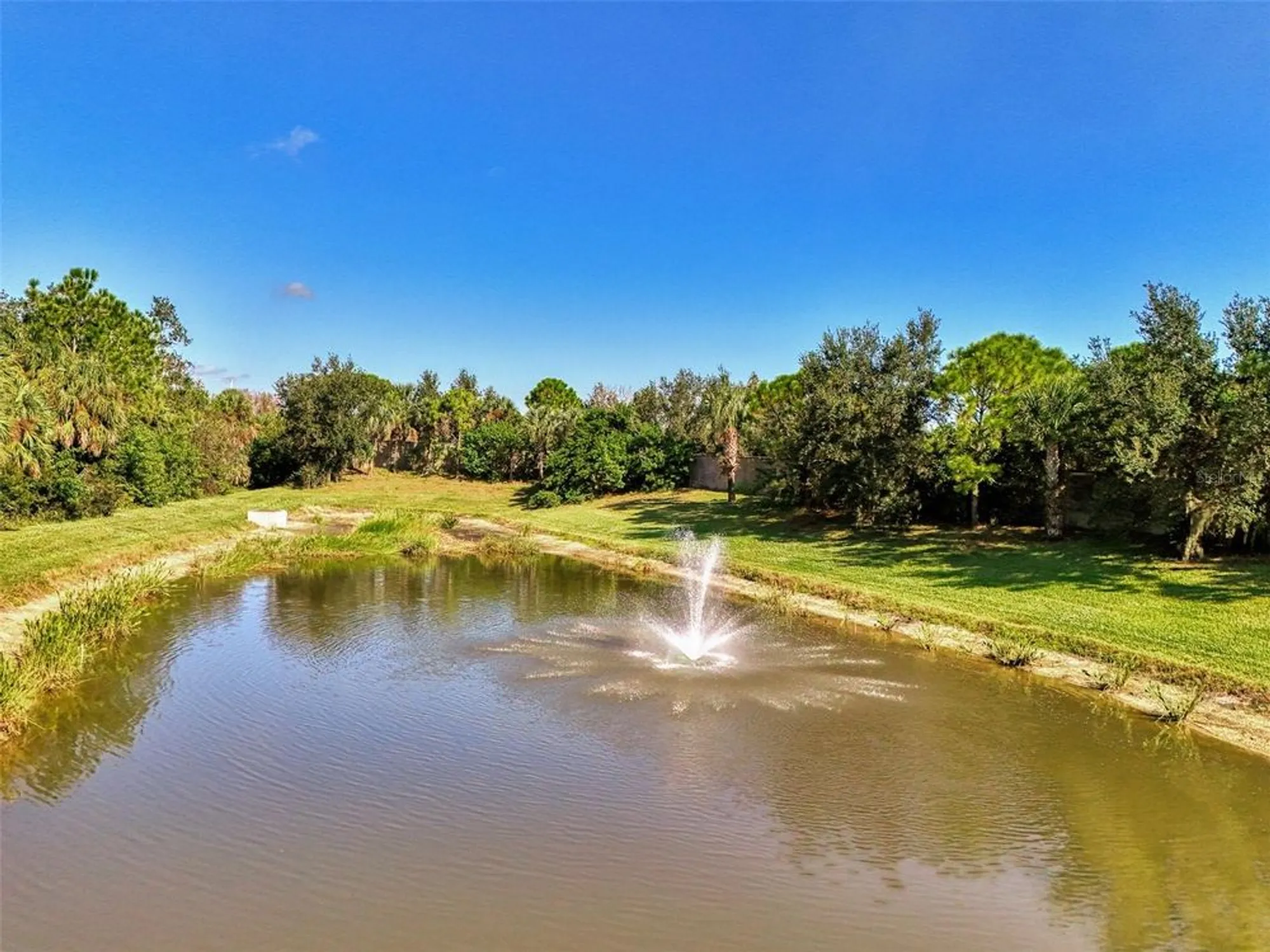 Property Slideshow image 57 of 79 | 6193 abaco dr, Sarasota, FL, 34238
