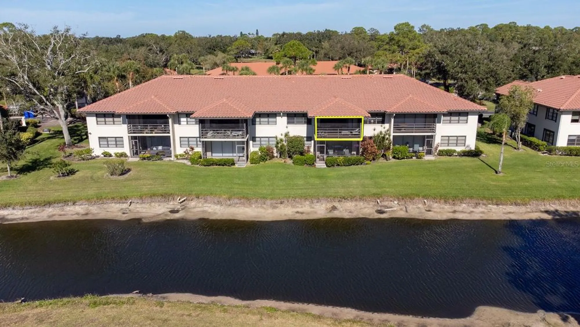 Property Slideshow image 32 of 41 | 5630 golf pointe dr 206, Sarasota, FL, 34243