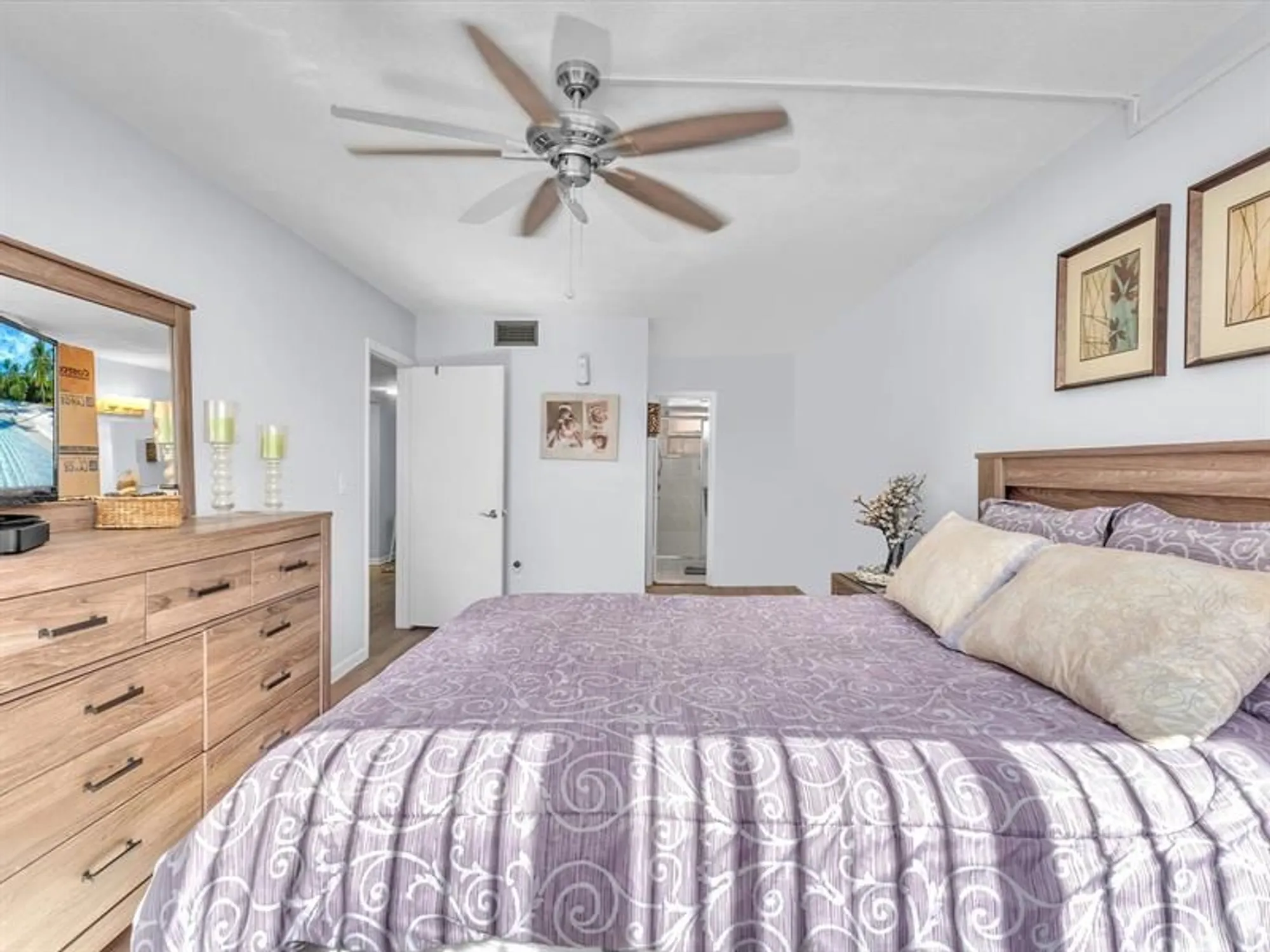 Property Slideshow image 12 of 25 | 6770 royal palm blvd apt 205, Margate, FL, 33063