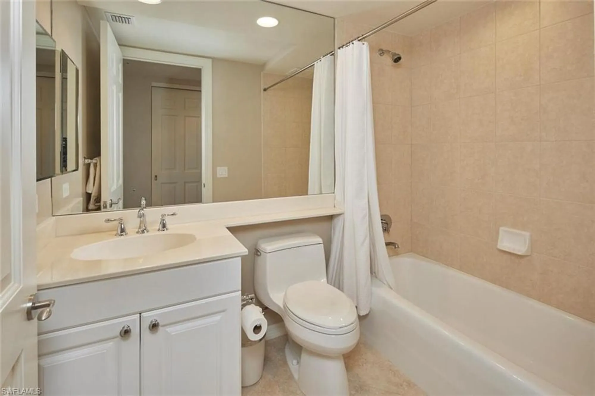 Property Slideshow image 15 of 31 | 4875 pelican colony blvd 1002, Bonita Springs, FL, 34134